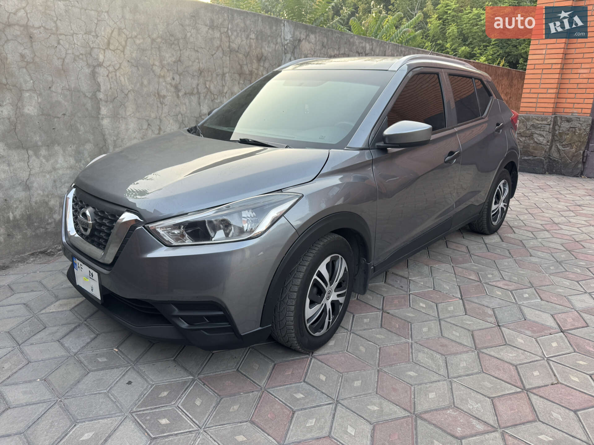 Головне фото звіту автомобіля NISSAN KICKS 2018