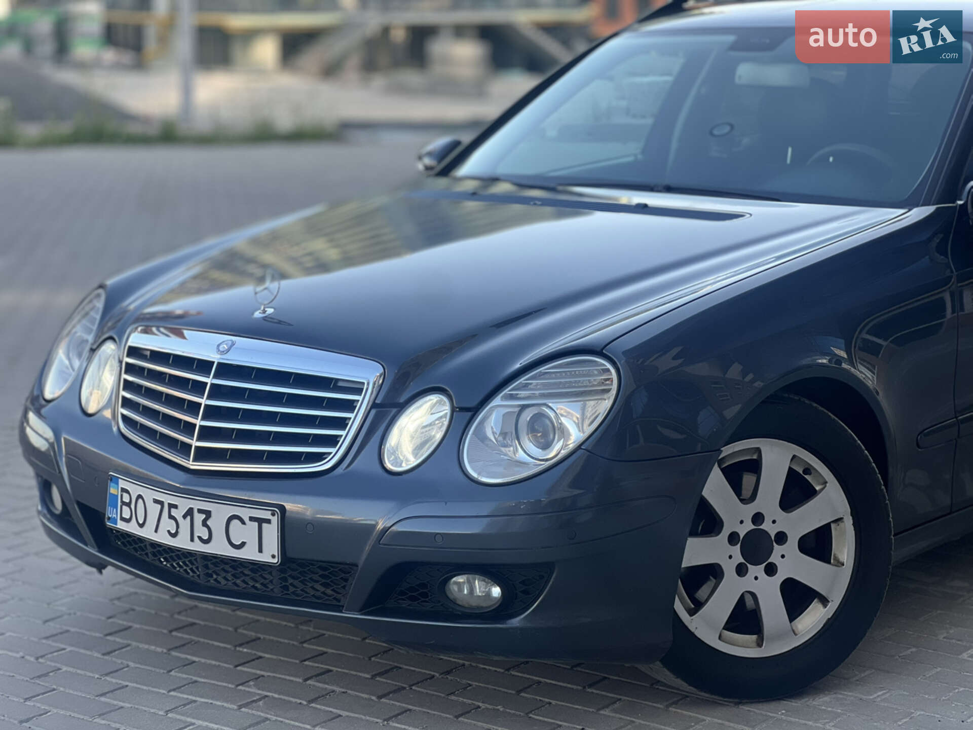 MERCEDES-BENZ E 200 2009