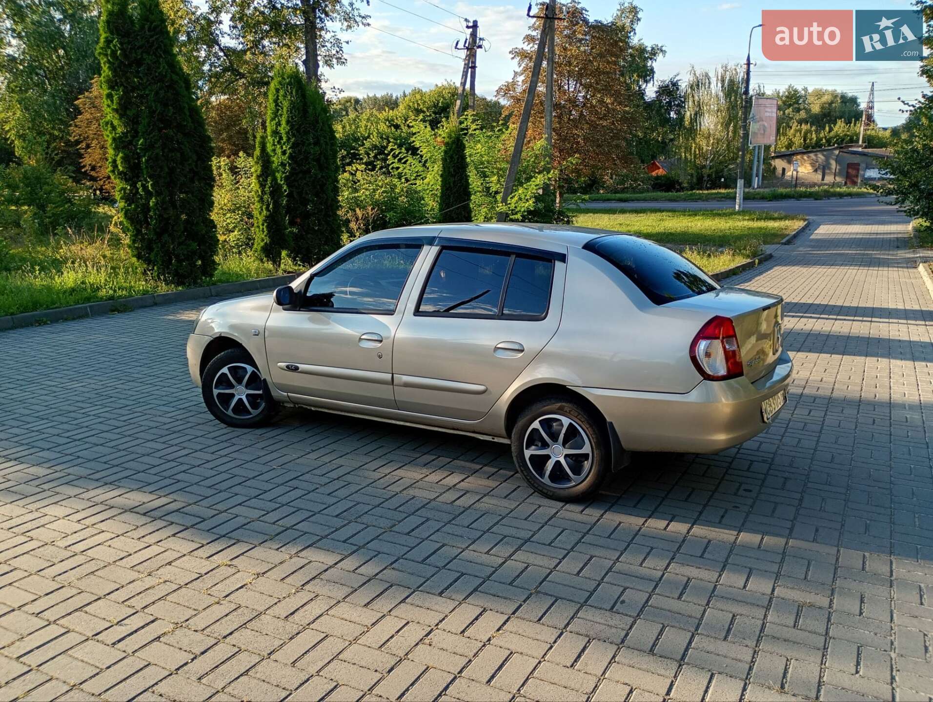 RENAULT CLIO SYMBOL 2008