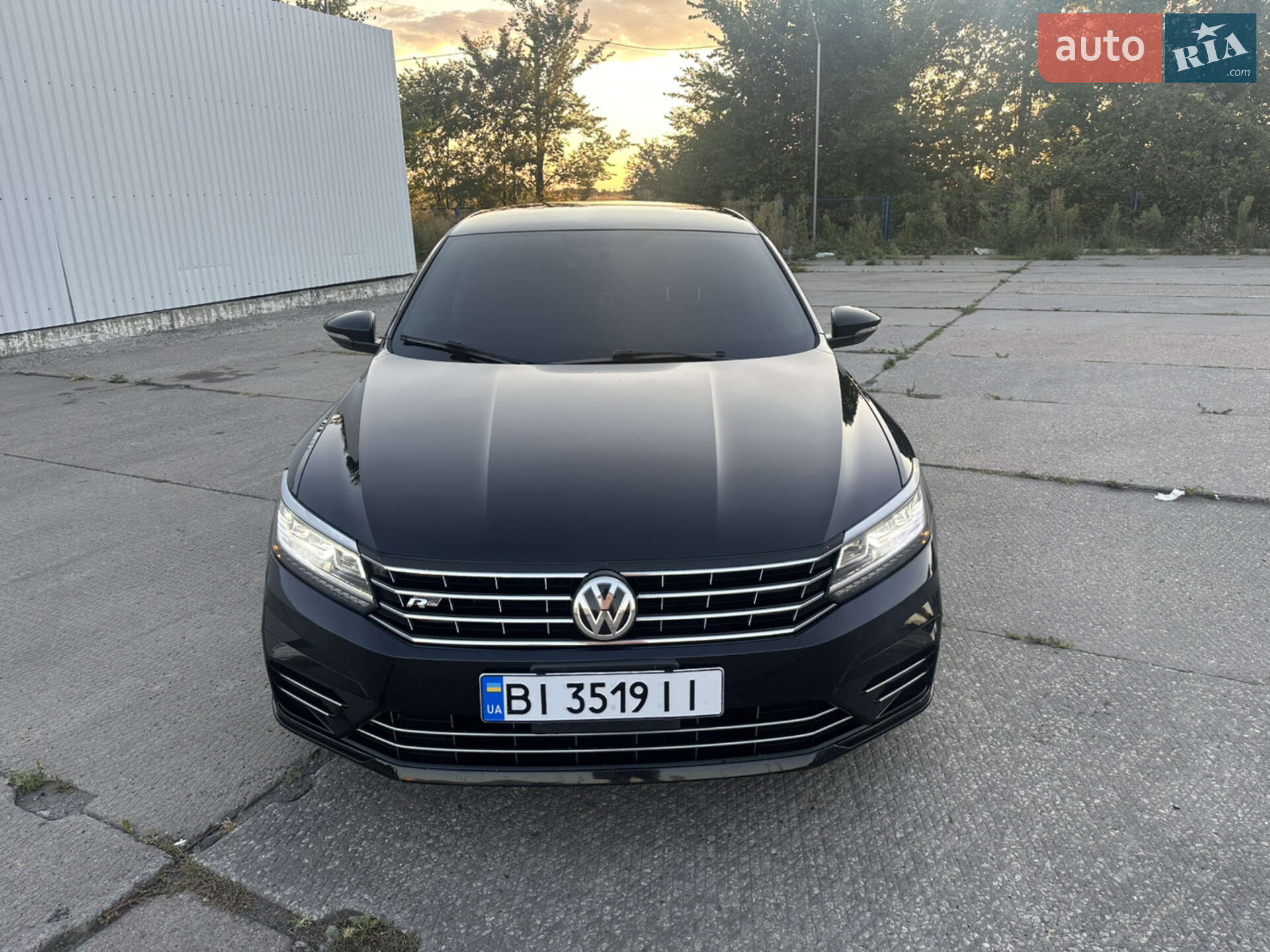 VOLKSWAGEN PASSAT 2017