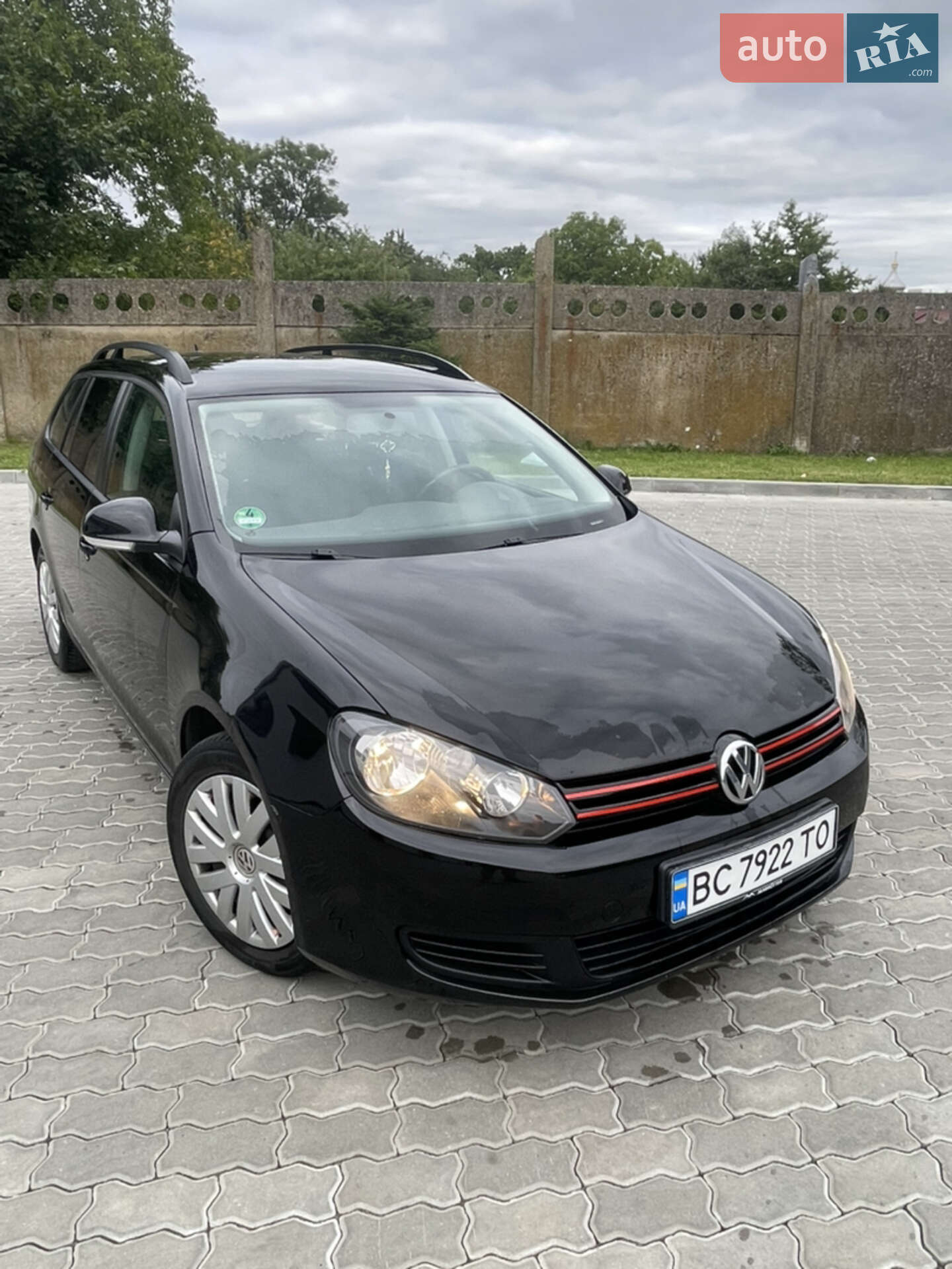 VOLKSWAGEN GOLF 2012