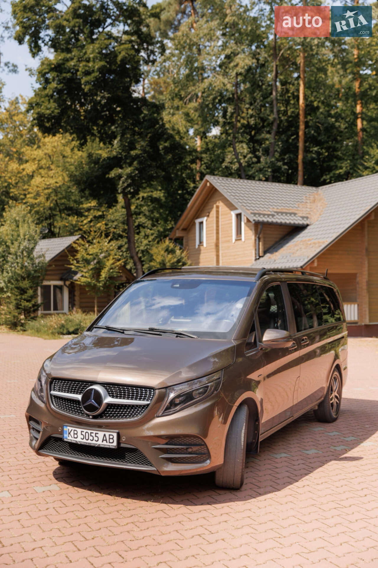 MERCEDES-BENZ V 250 2017