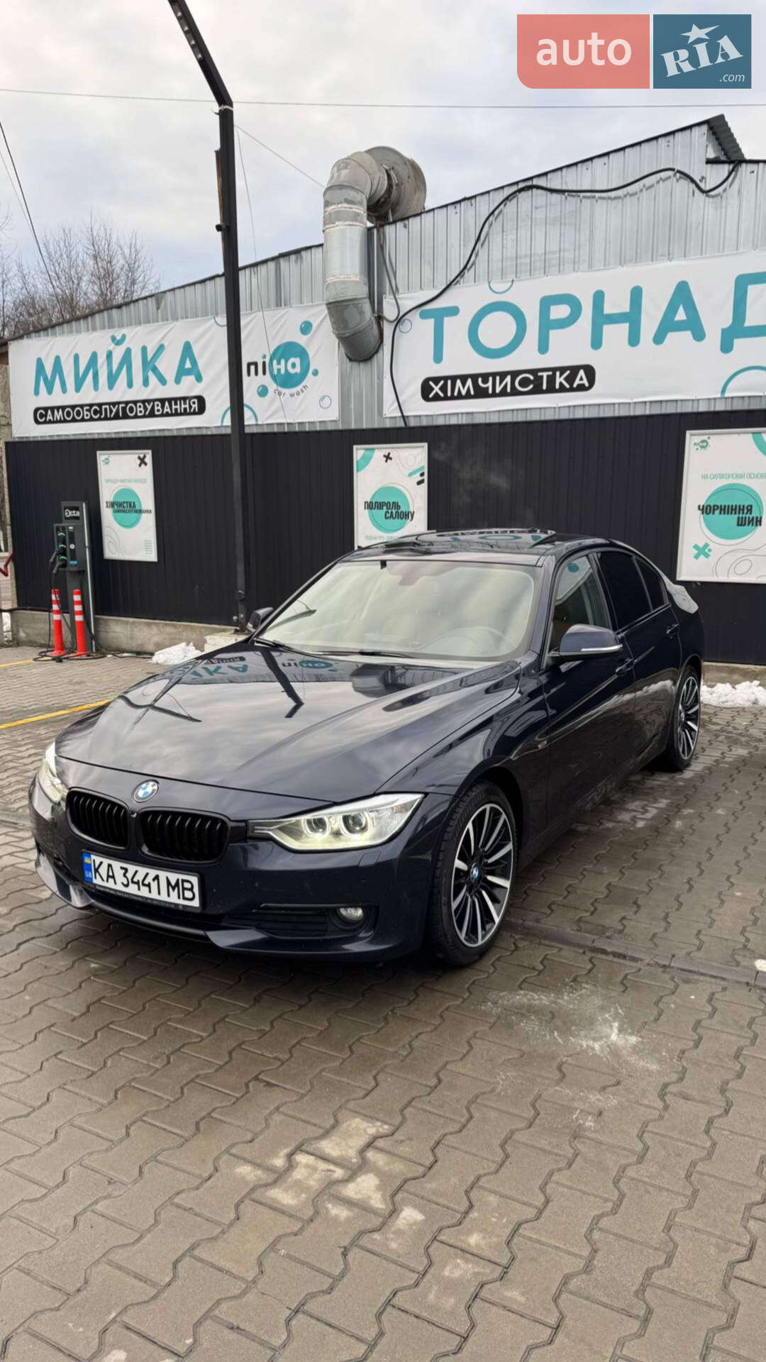 BMW 335I 2011