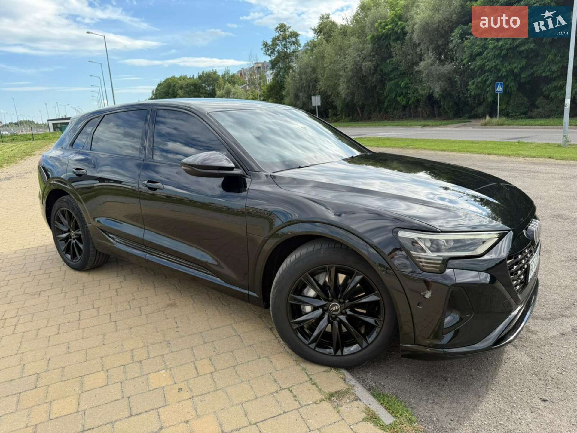 AUDI Q8 E-TRON 2023