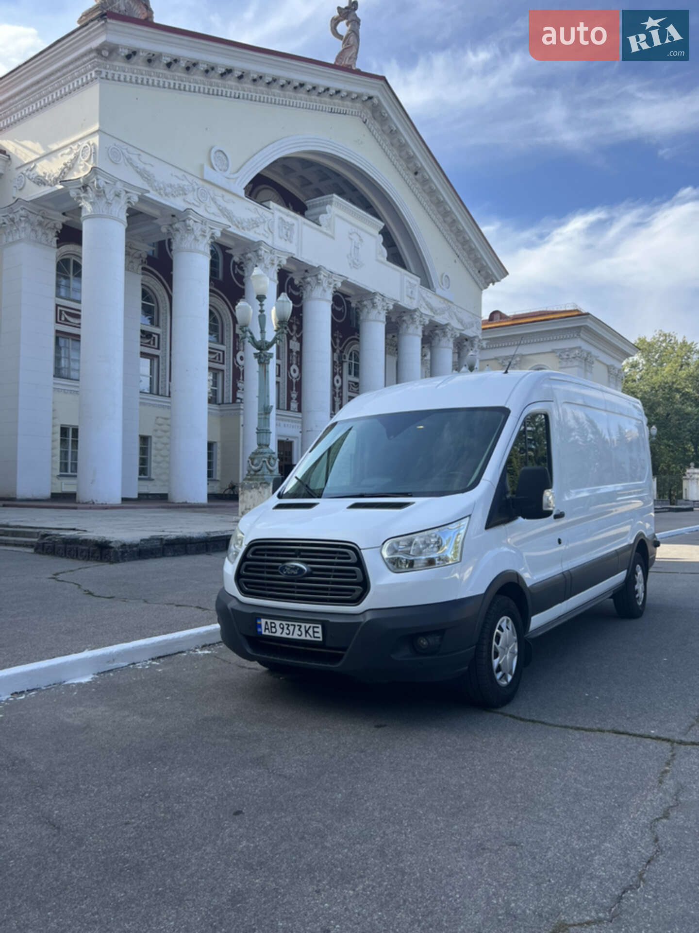 Головне фото звіту автомобіля FORD TRANSIT 2017