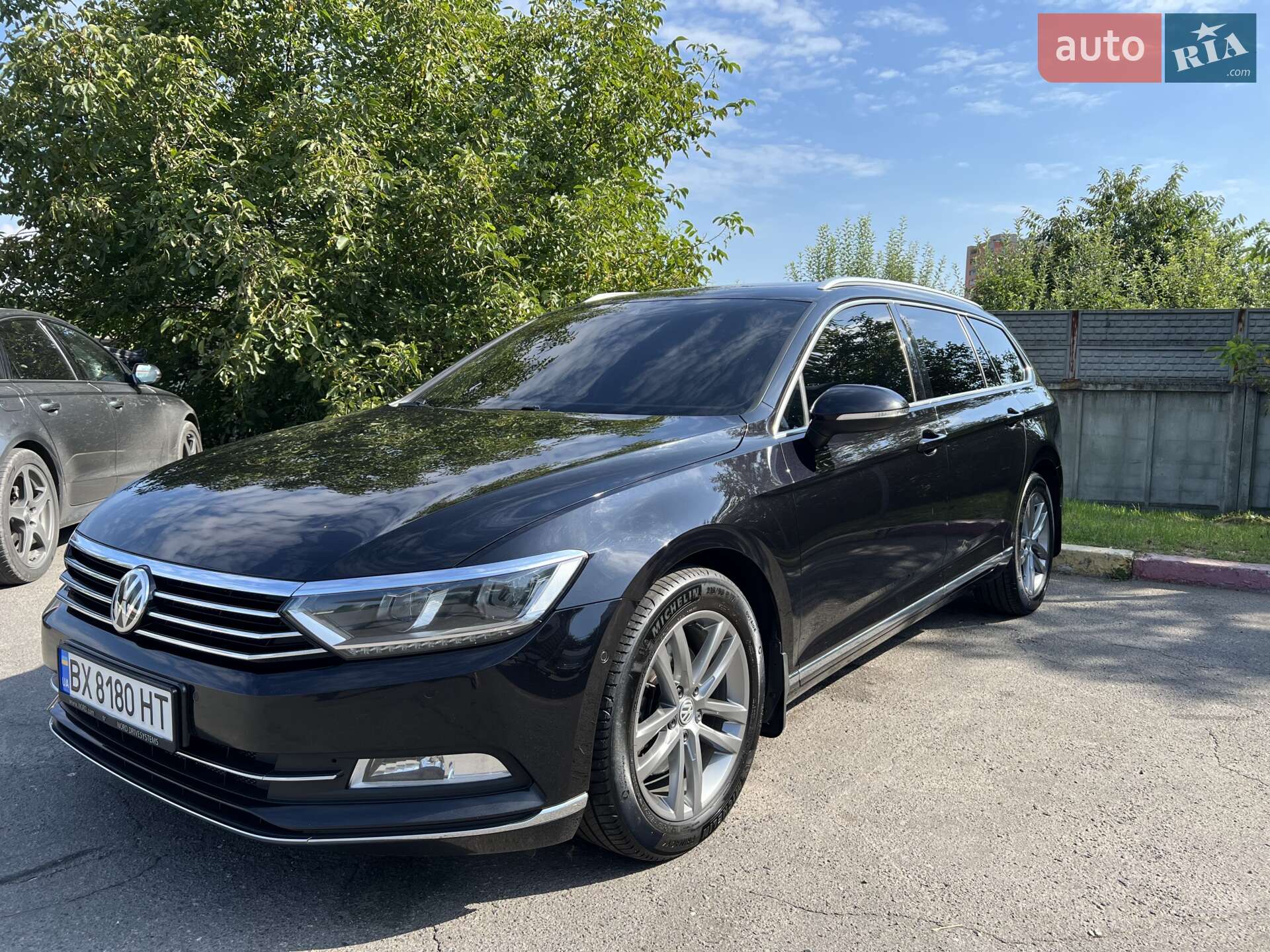 VOLKSWAGEN PASSAT 2016