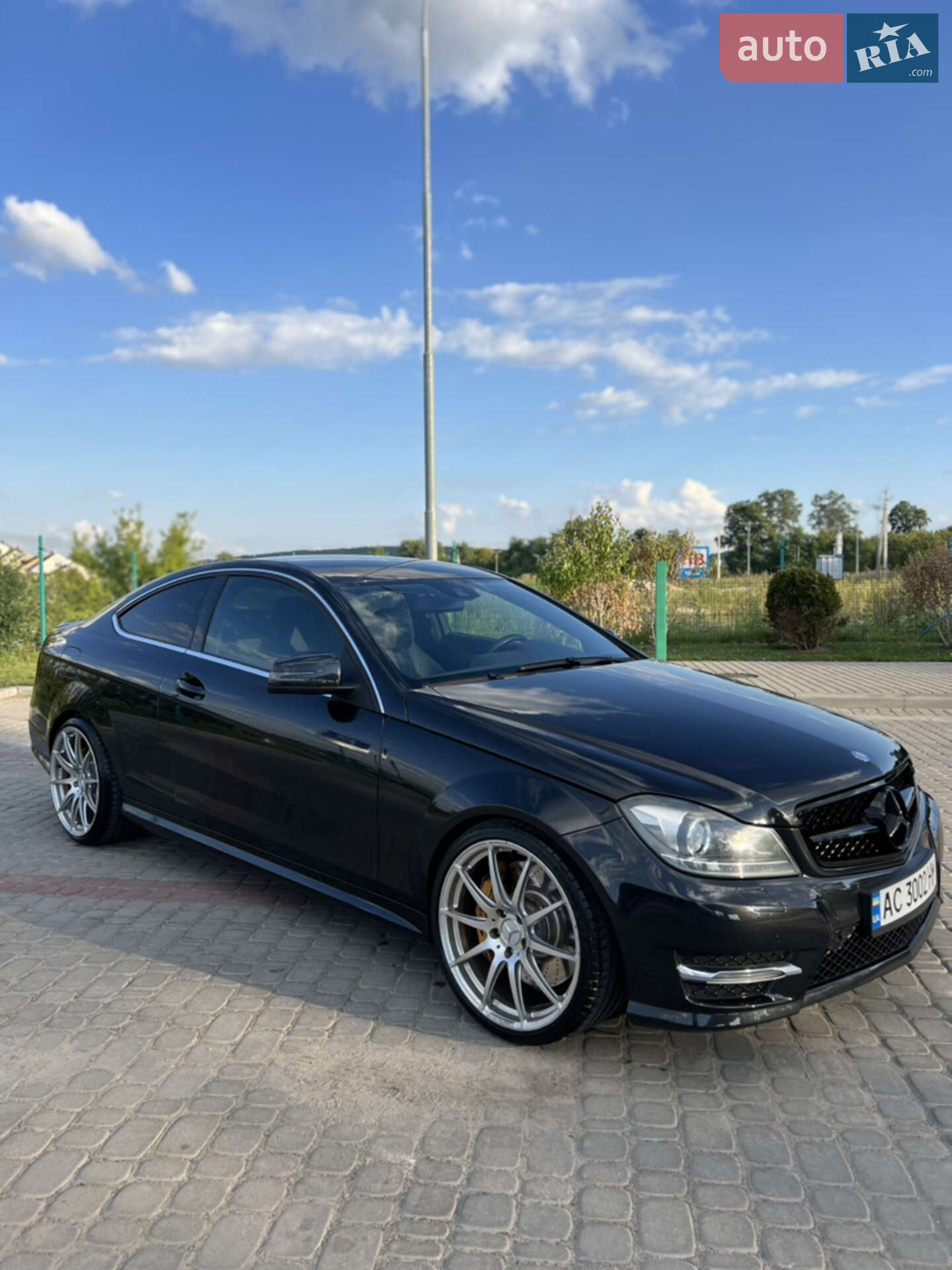 MERCEDES-BENZ C 250 2012