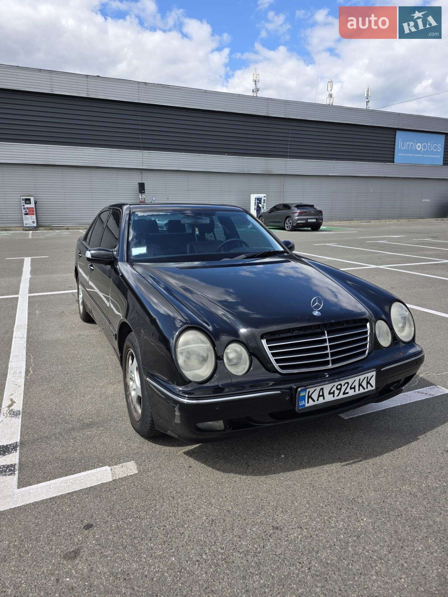 MERCEDES-BENZ E 320 2000