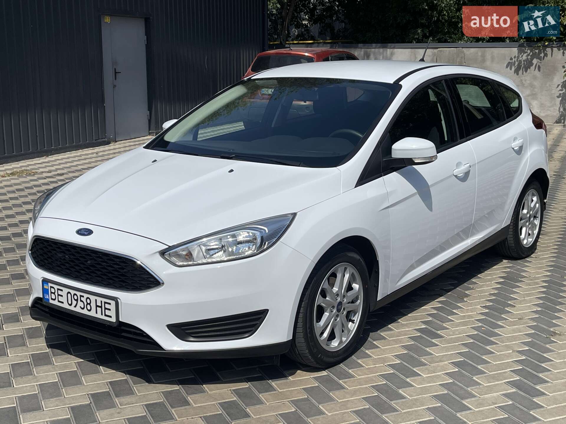 Головне фото звіту автомобіля FORD FOCUS 2017