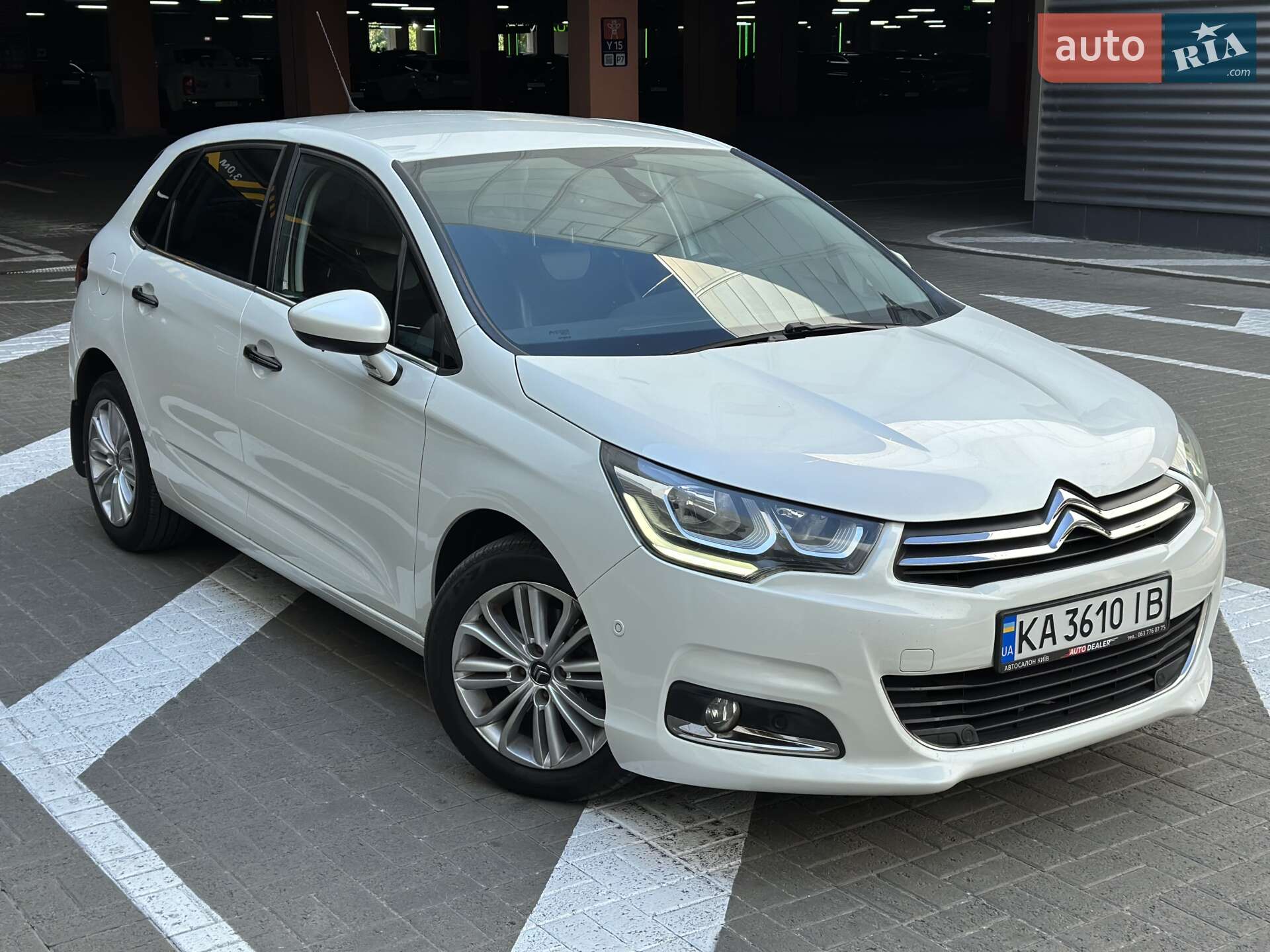 CITROEN C4 2015