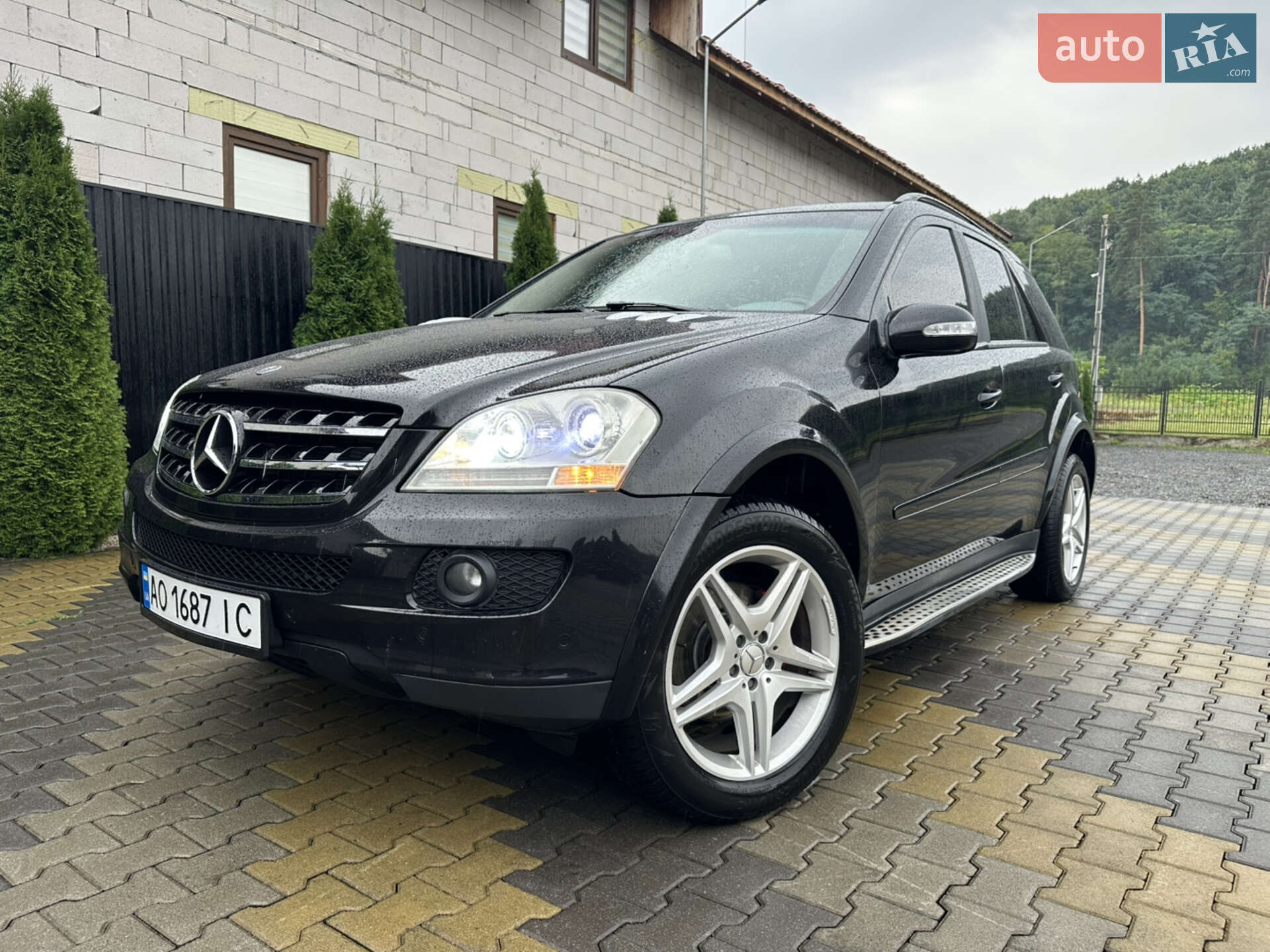 Головне фото звіту автомобіля MERCEDES-BENZ ML 350 2007