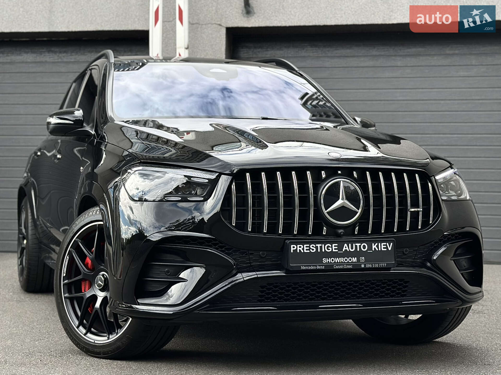 MERCEDES-BENZ GLE 53 2024