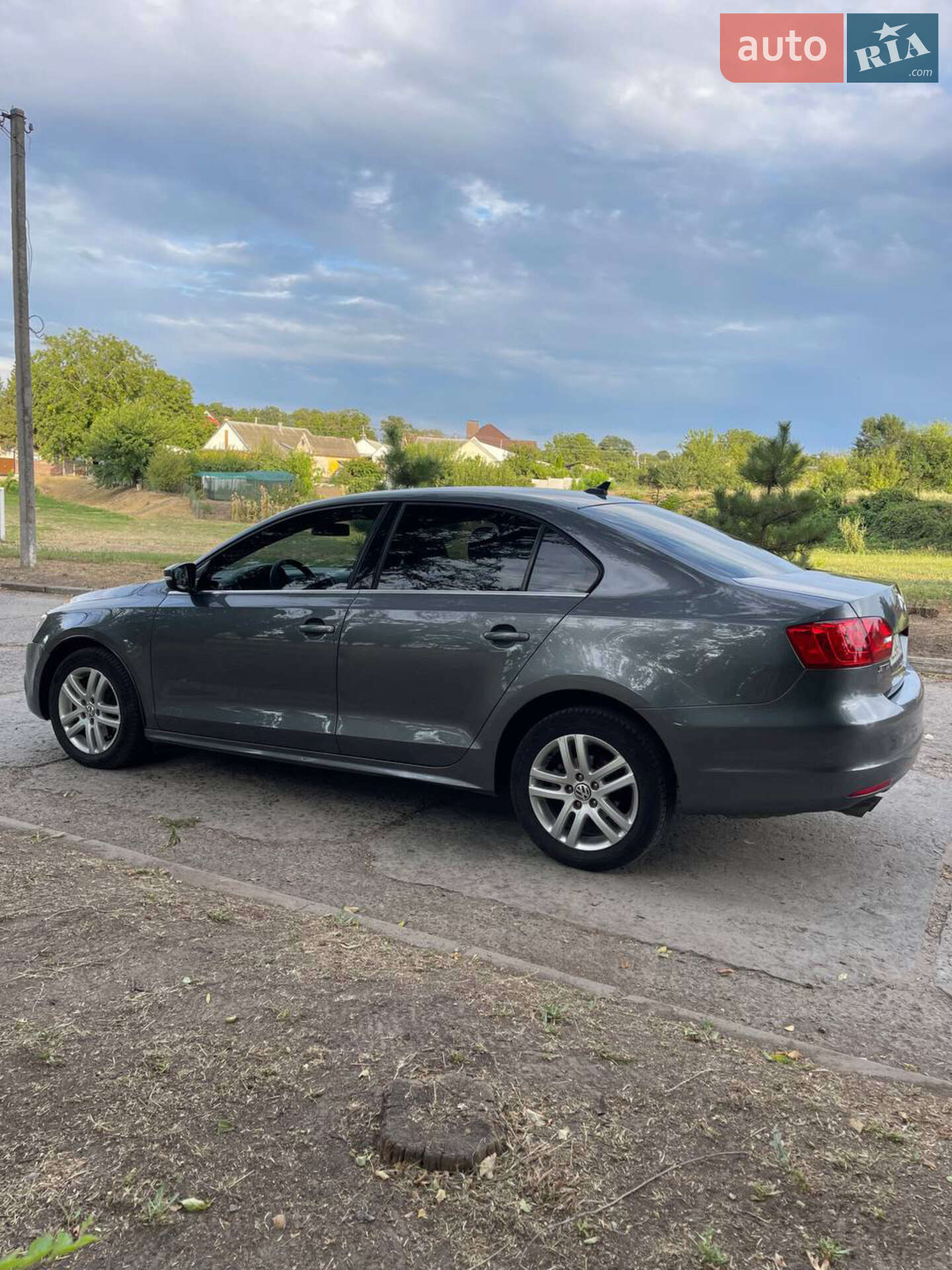 VOLKSWAGEN JETTA 2013
