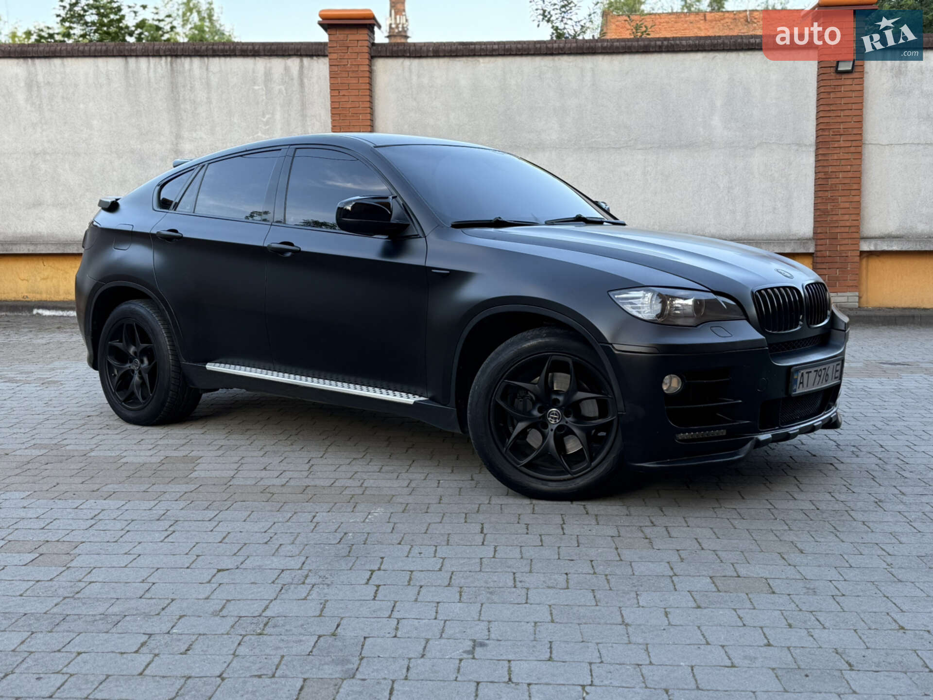 Головне фото звіту автомобіля BMW X6 2008