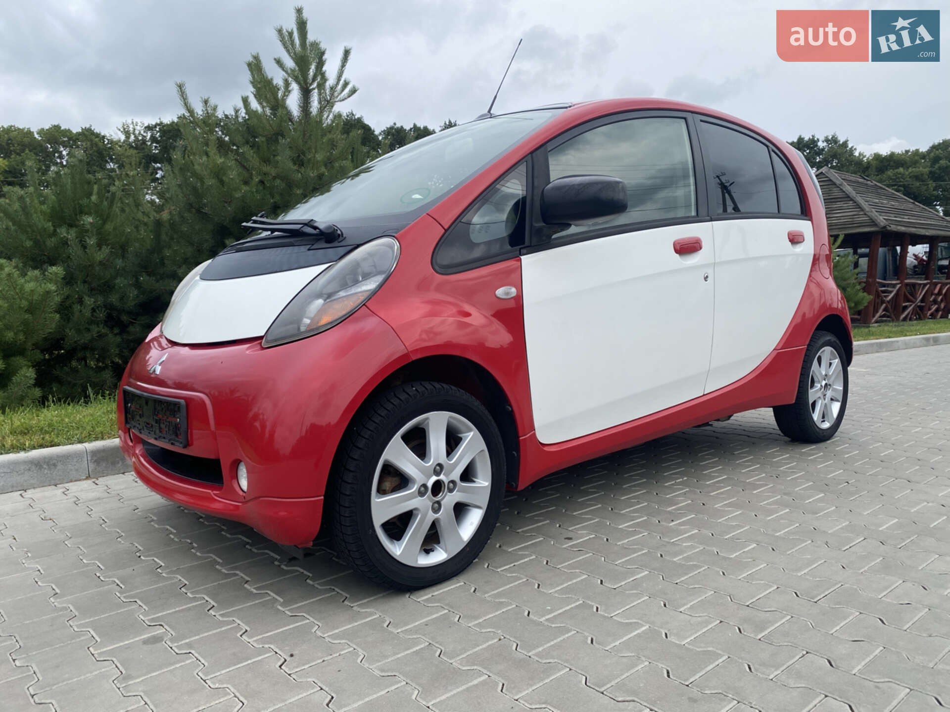 MITSUBISHI I-MIEV 2010