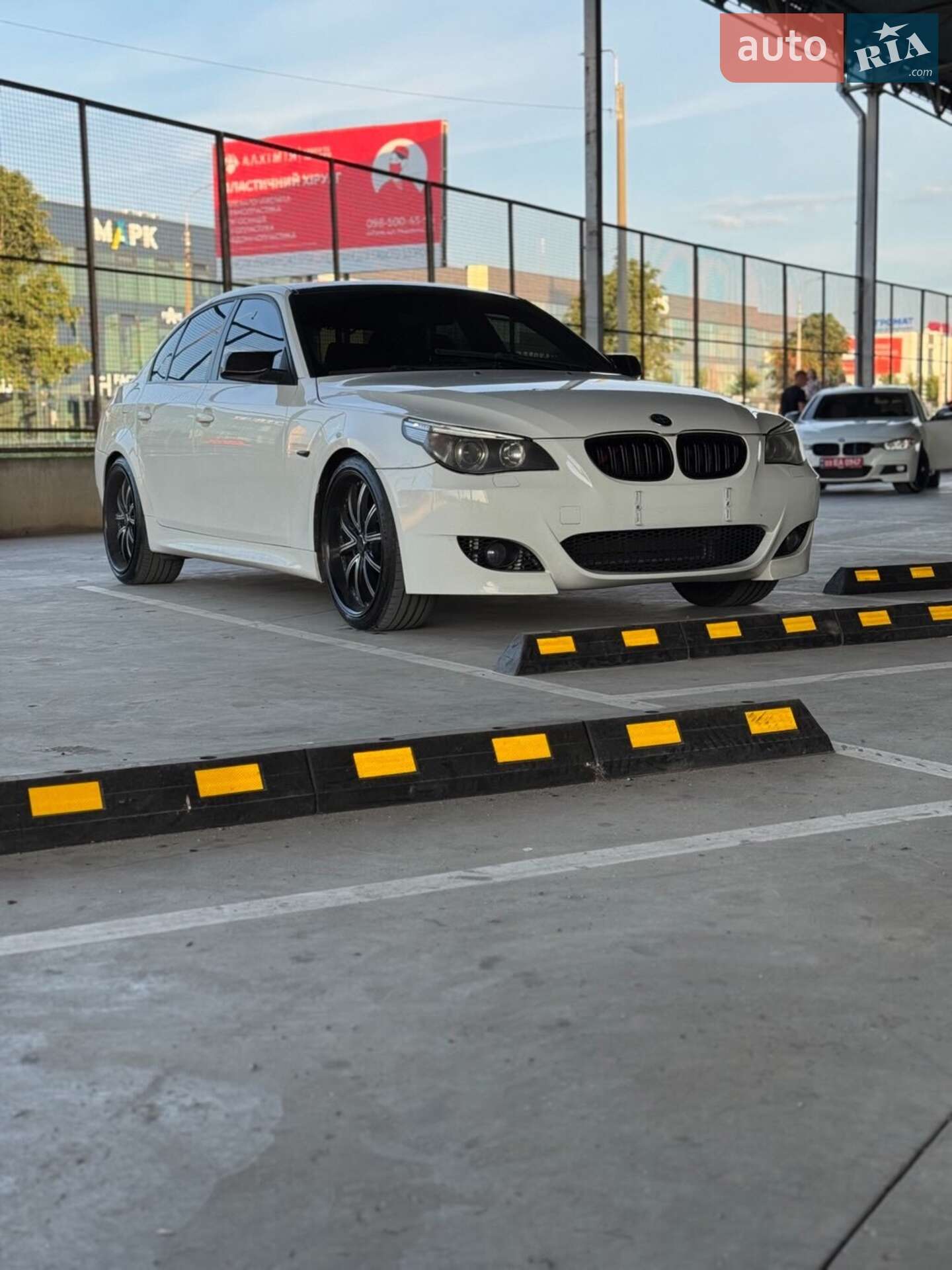 BMW 528I 2009
