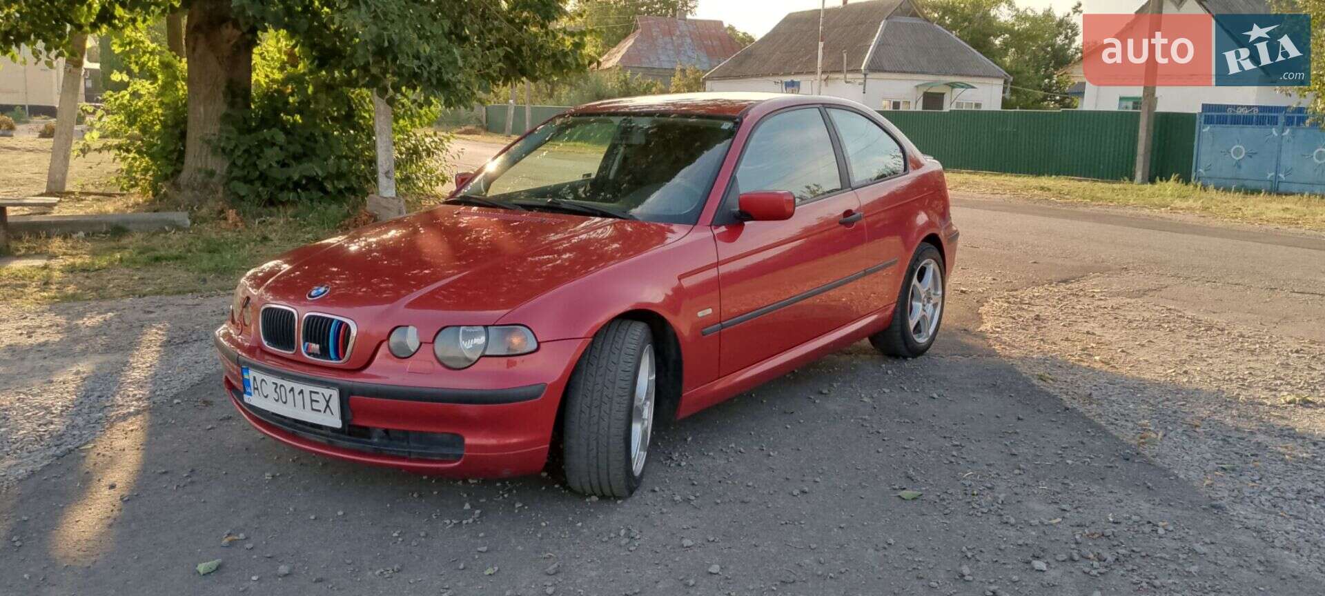 Головне фото звіту автомобіля BMW 316 2003