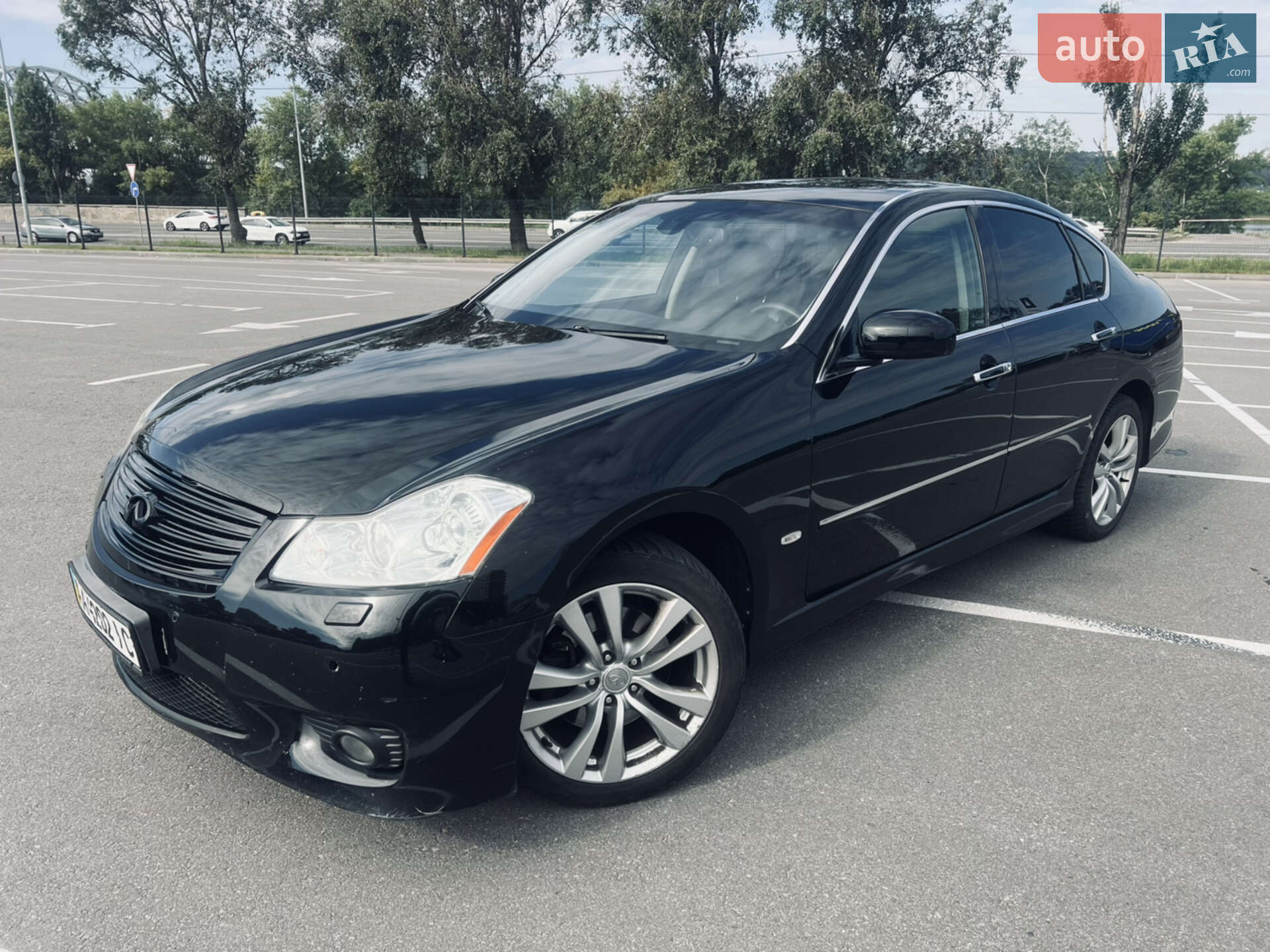 INFINITI M35 2008