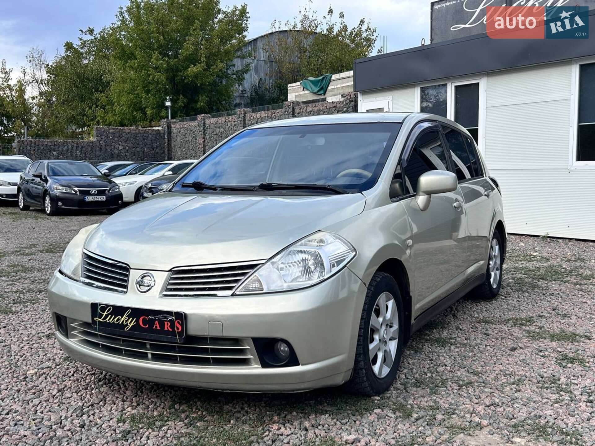 NISSAN TIIDA 2006