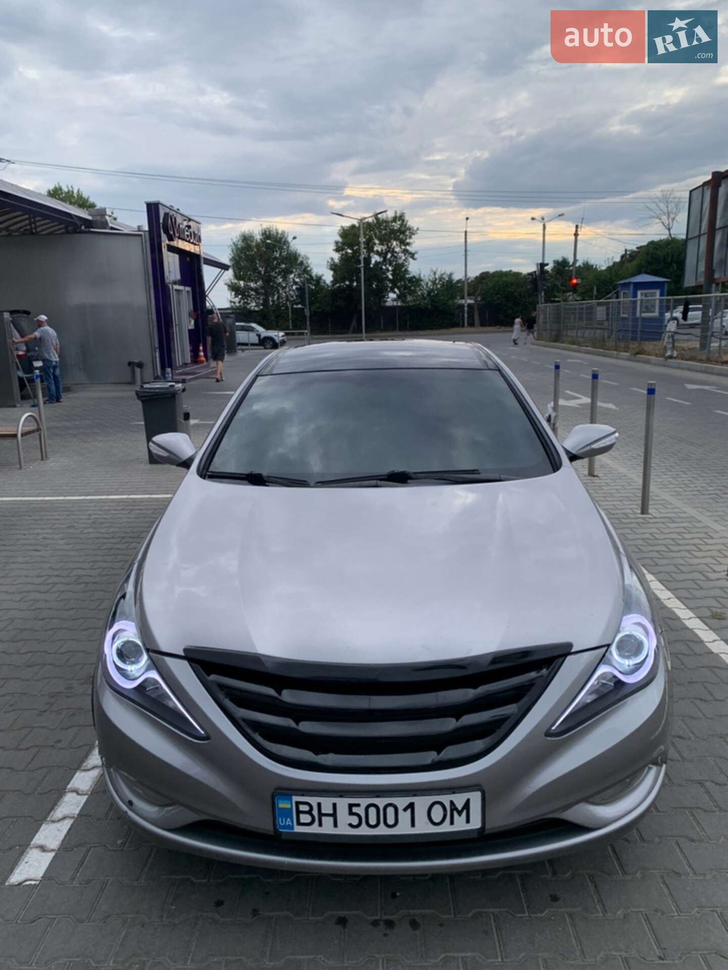 Головне фото звіту автомобіля HYUNDAI SONATA 2010