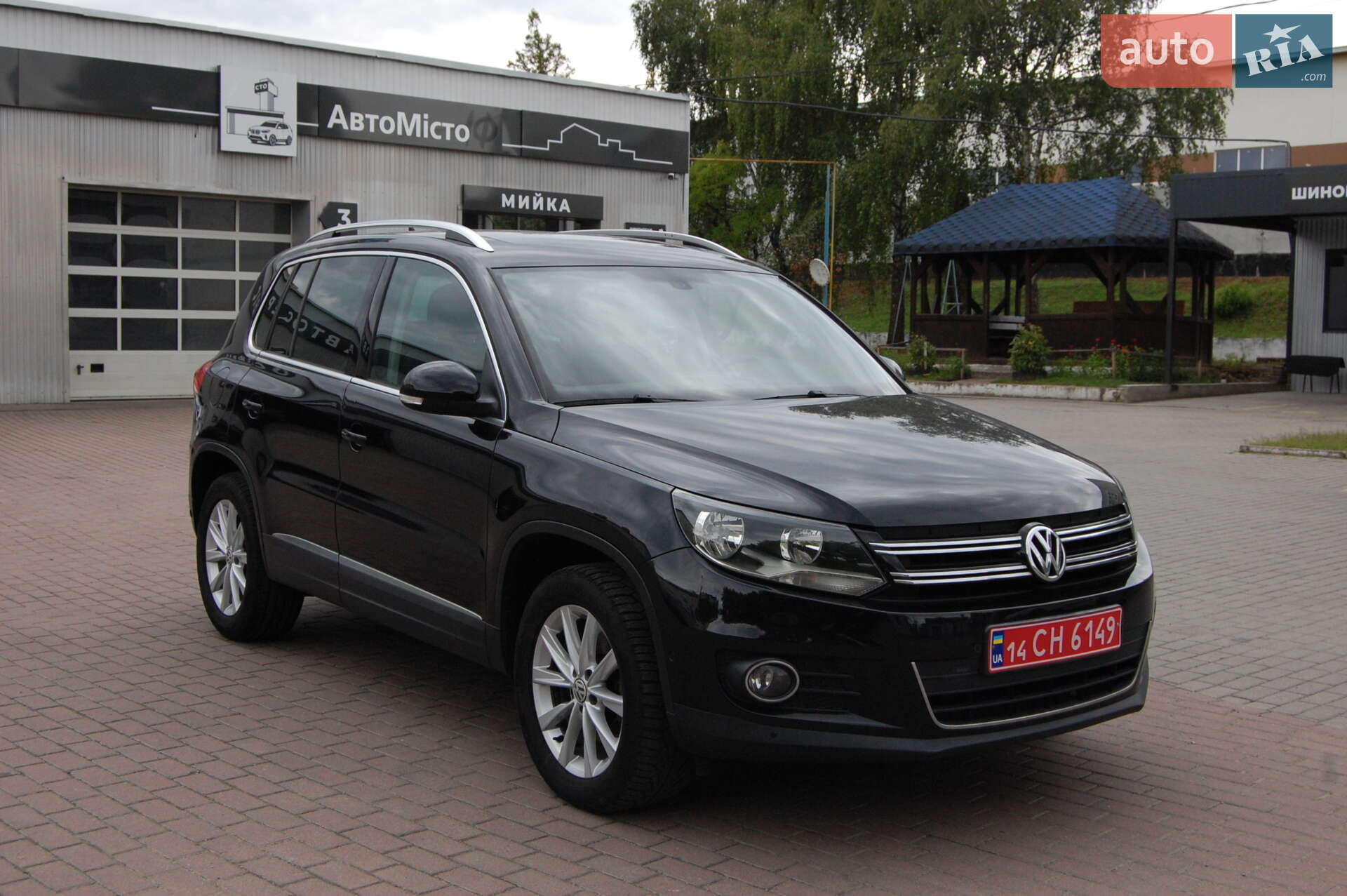 VOLKSWAGEN TIGUAN 2012