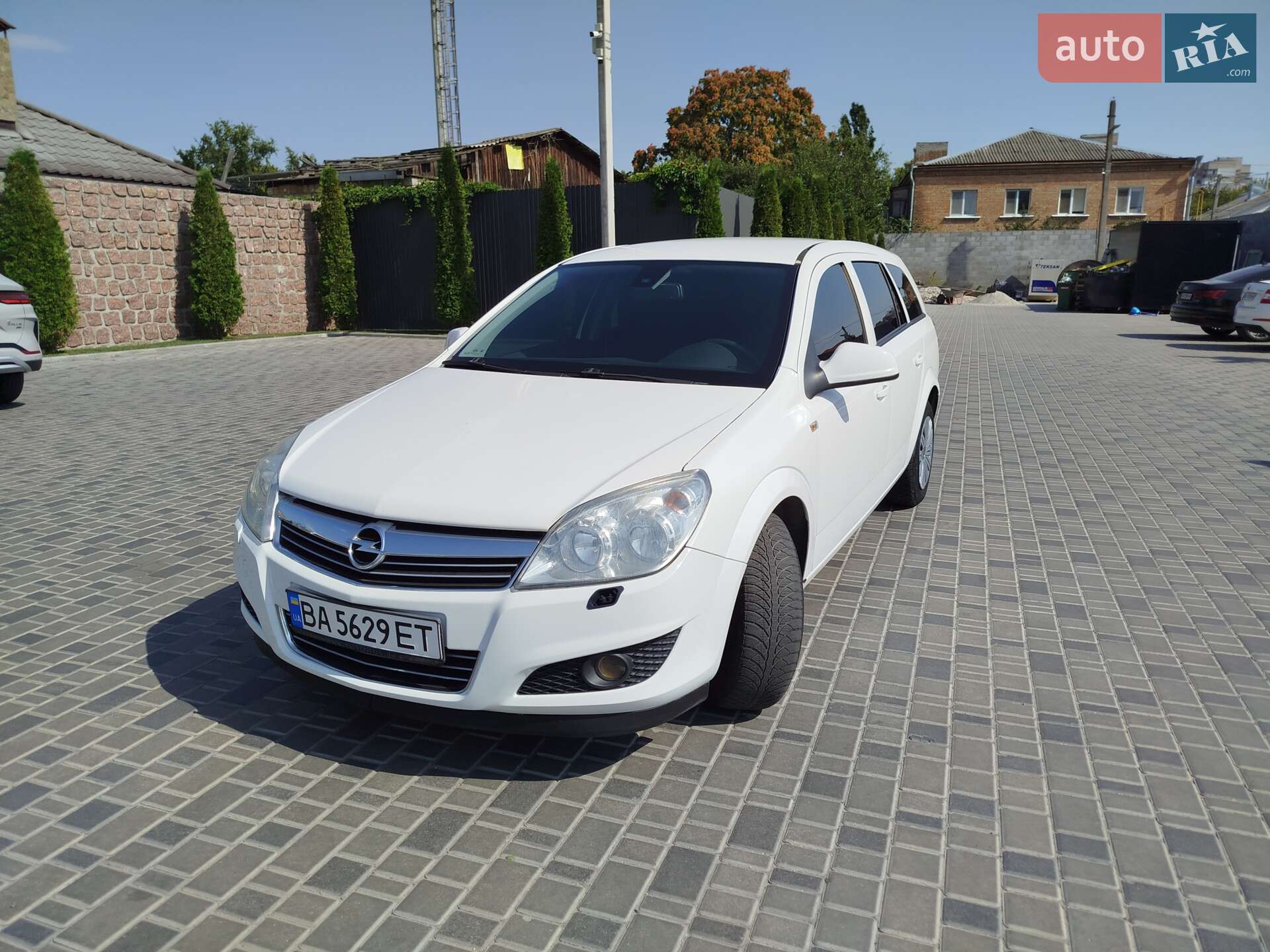 Головне фото звіту автомобіля OPEL ASTRA 2009