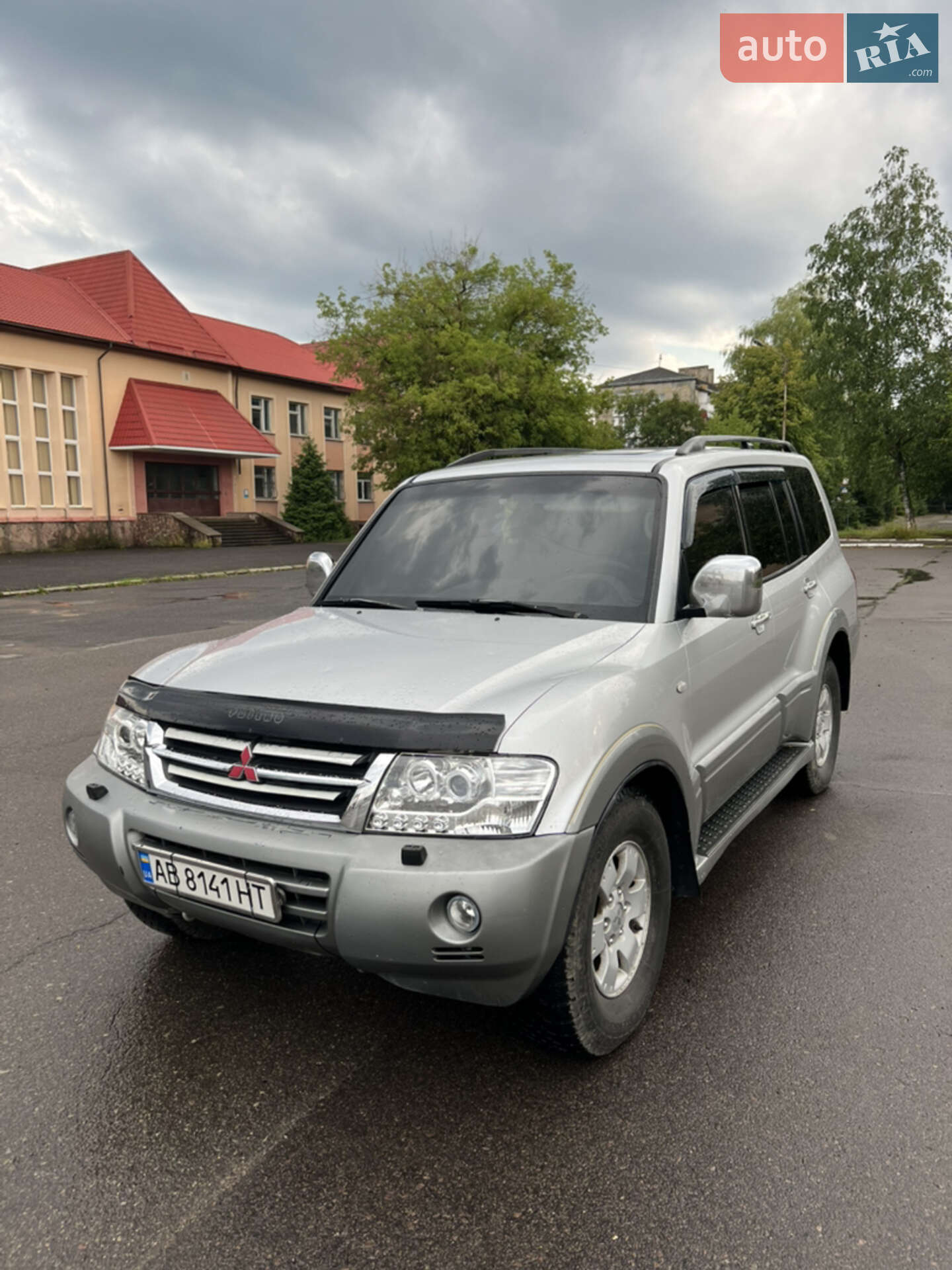 MITSUBISHI PAJERO 2003