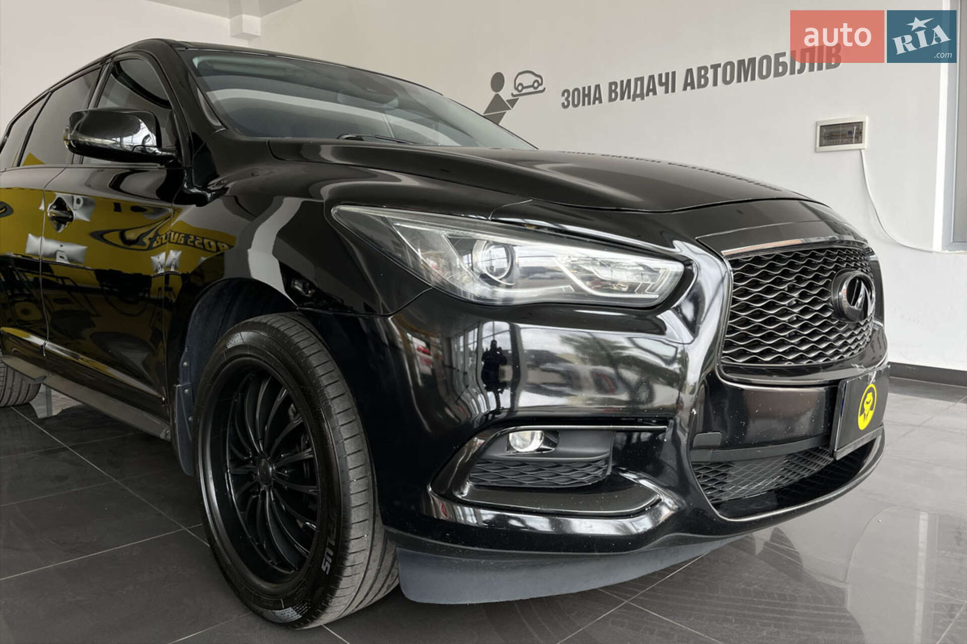 INFINITI QX60 2019
