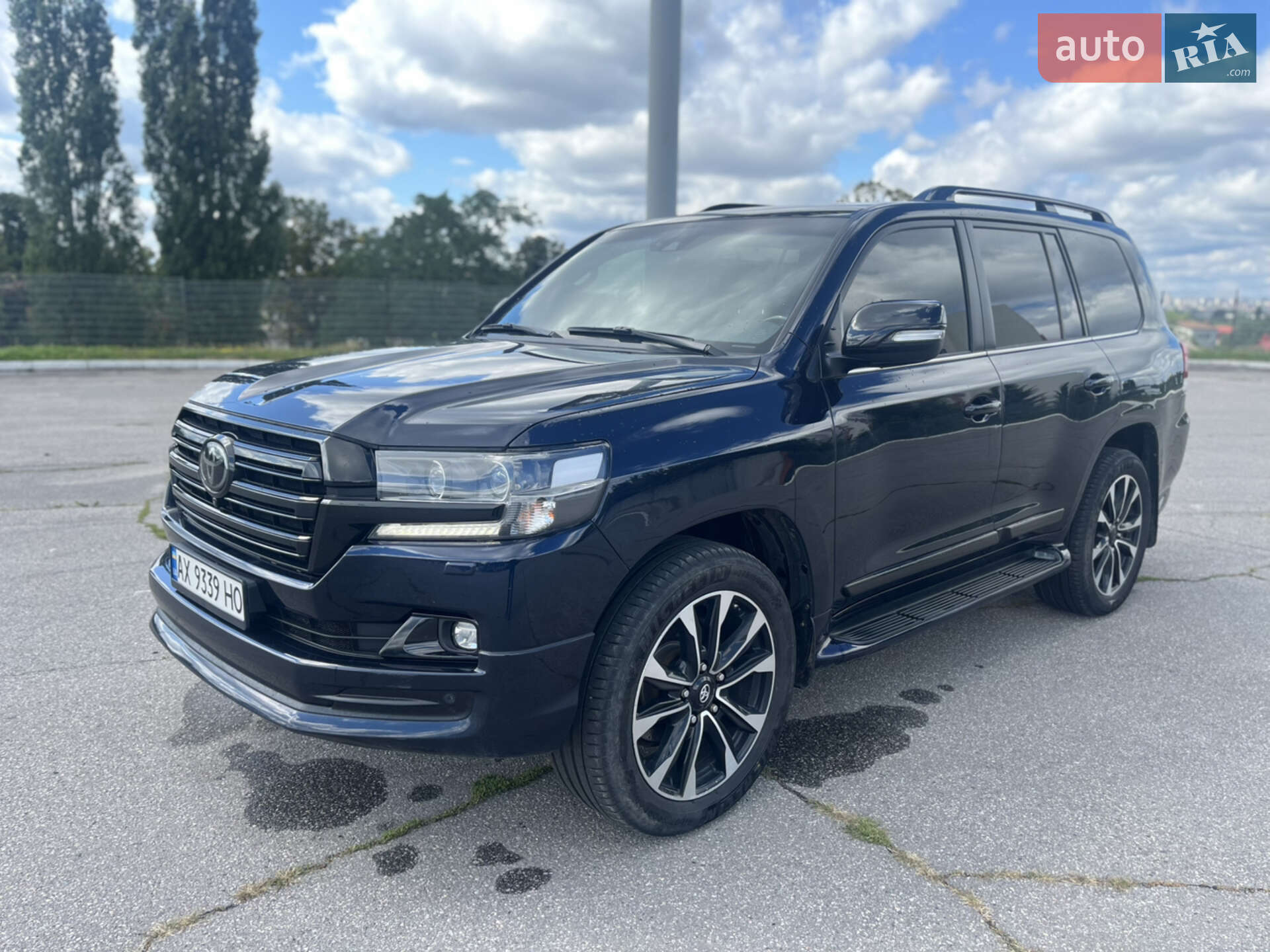 Головне фото звіту автомобіля TOYOTA LAND CRUISER 200 2018