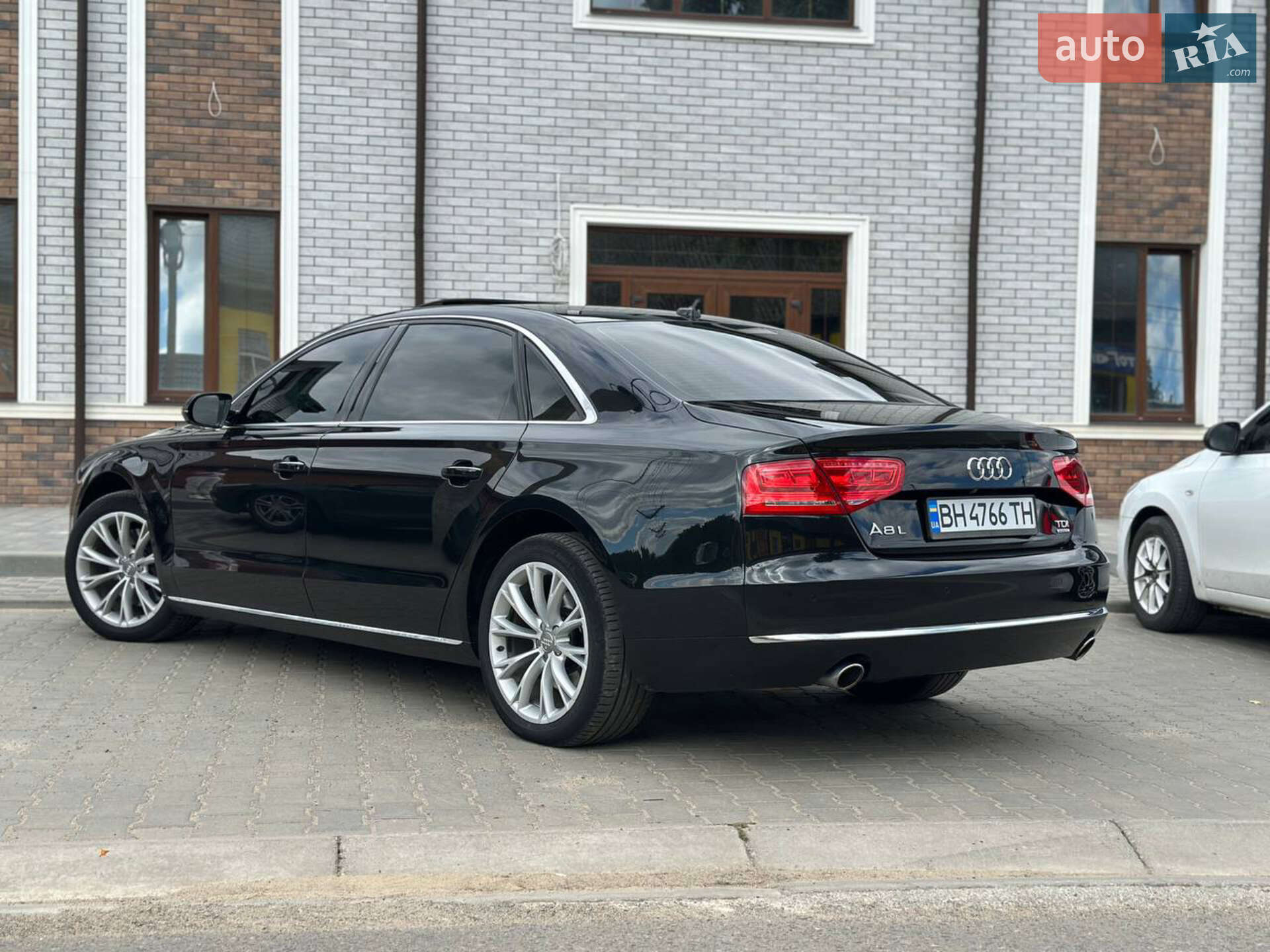 AUDI A8 2013