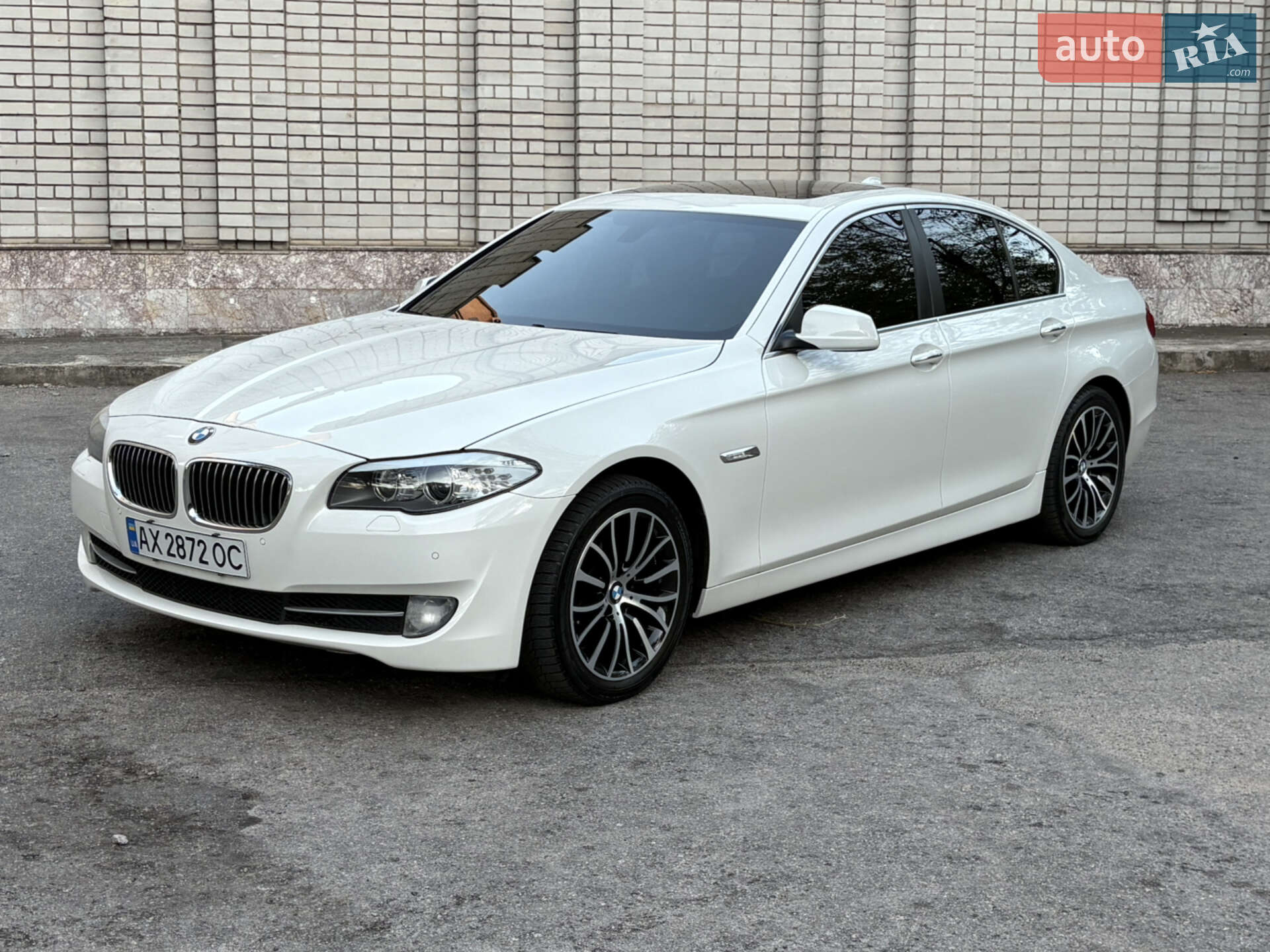 BMW 528I XDRIVE 2013