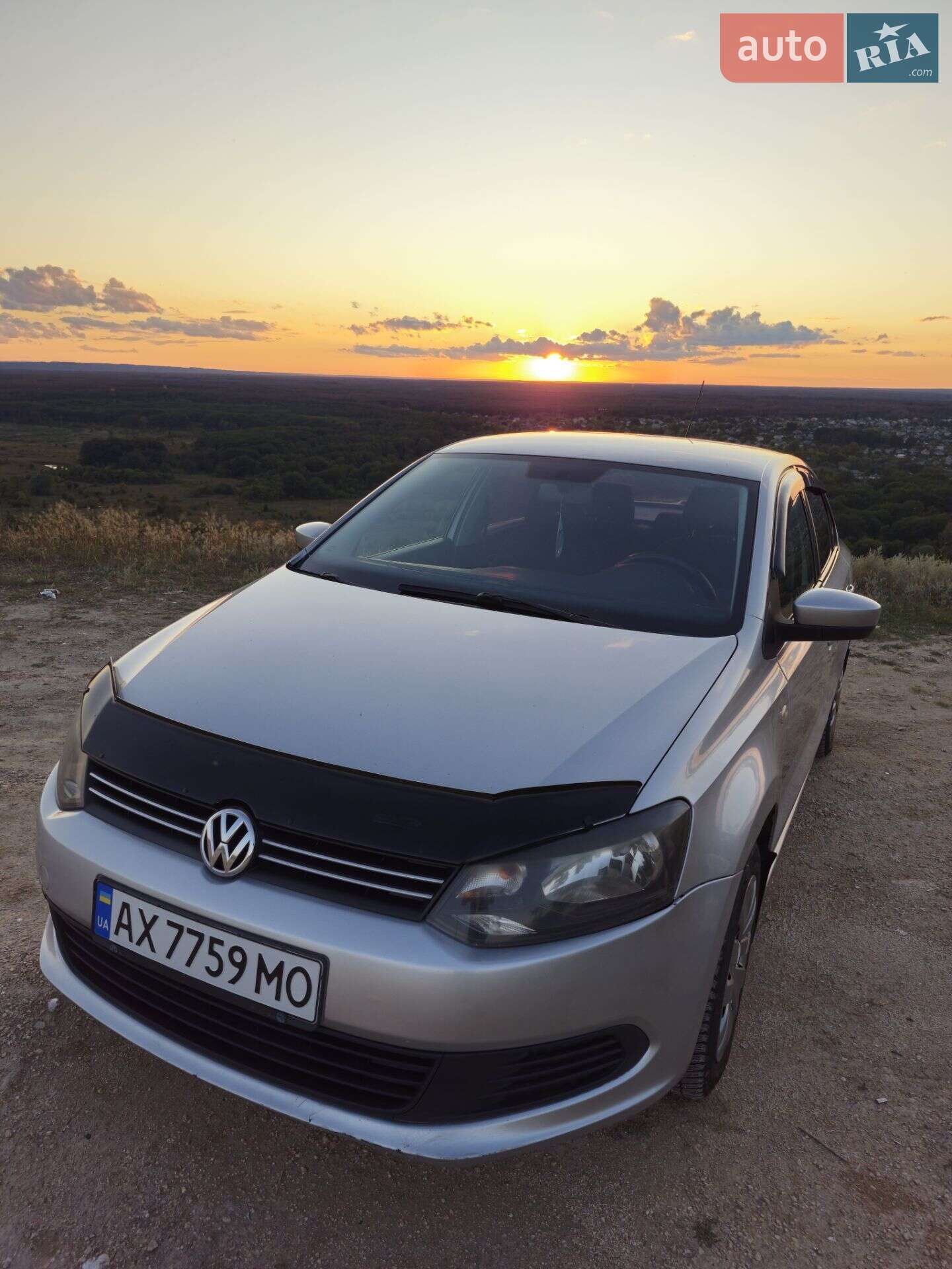 VOLKSWAGEN POLO 2011