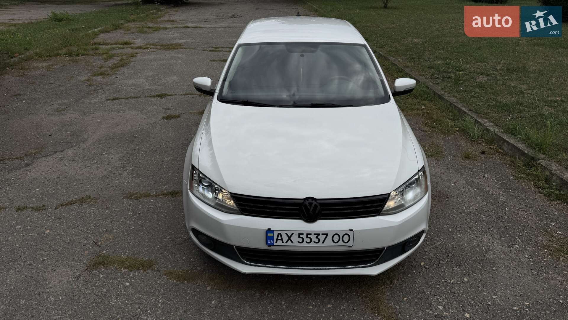 VOLKSWAGEN JETTA 2011