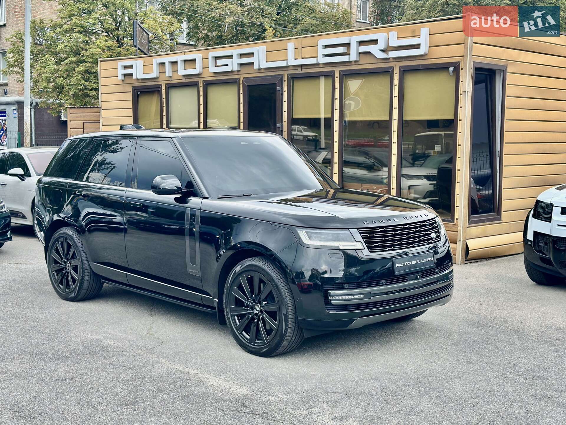 LAND ROVER RANGE ROVER