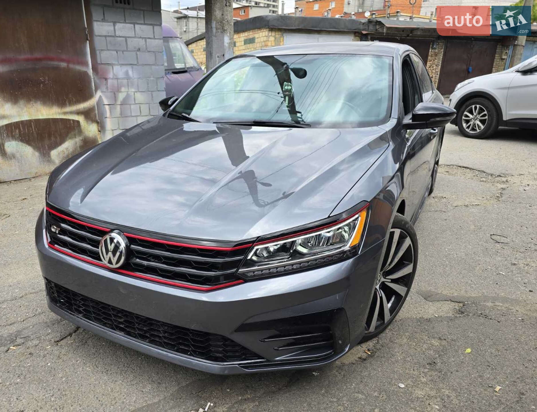 VOLKSWAGEN PASSAT 2018