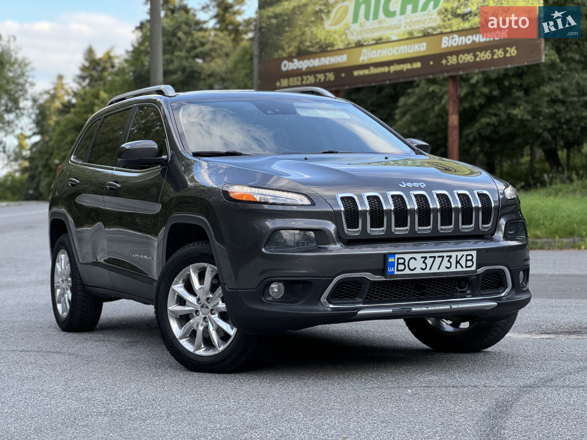 JEEP CHEROKEE