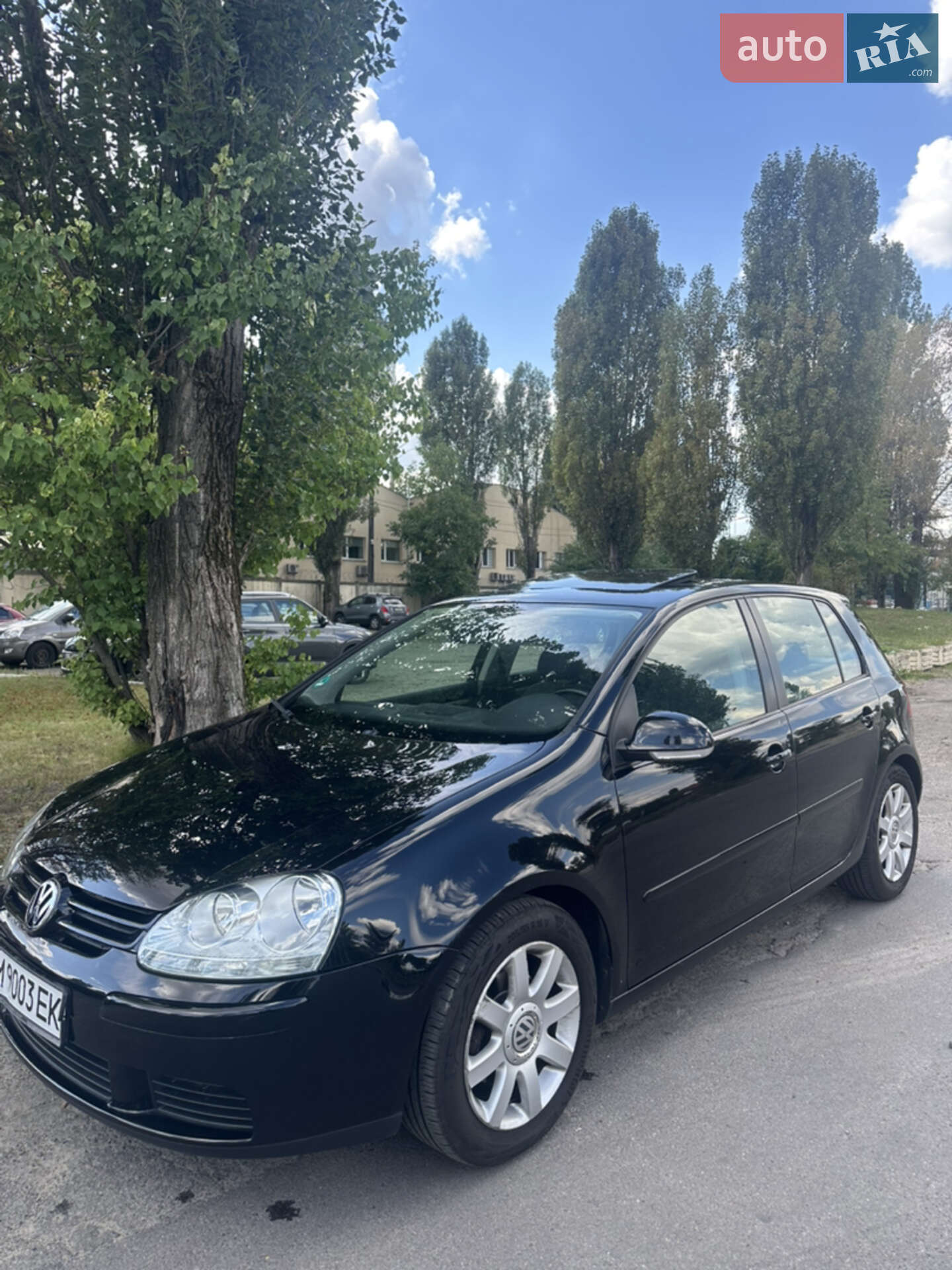 VOLKSWAGEN GOLF 2005
