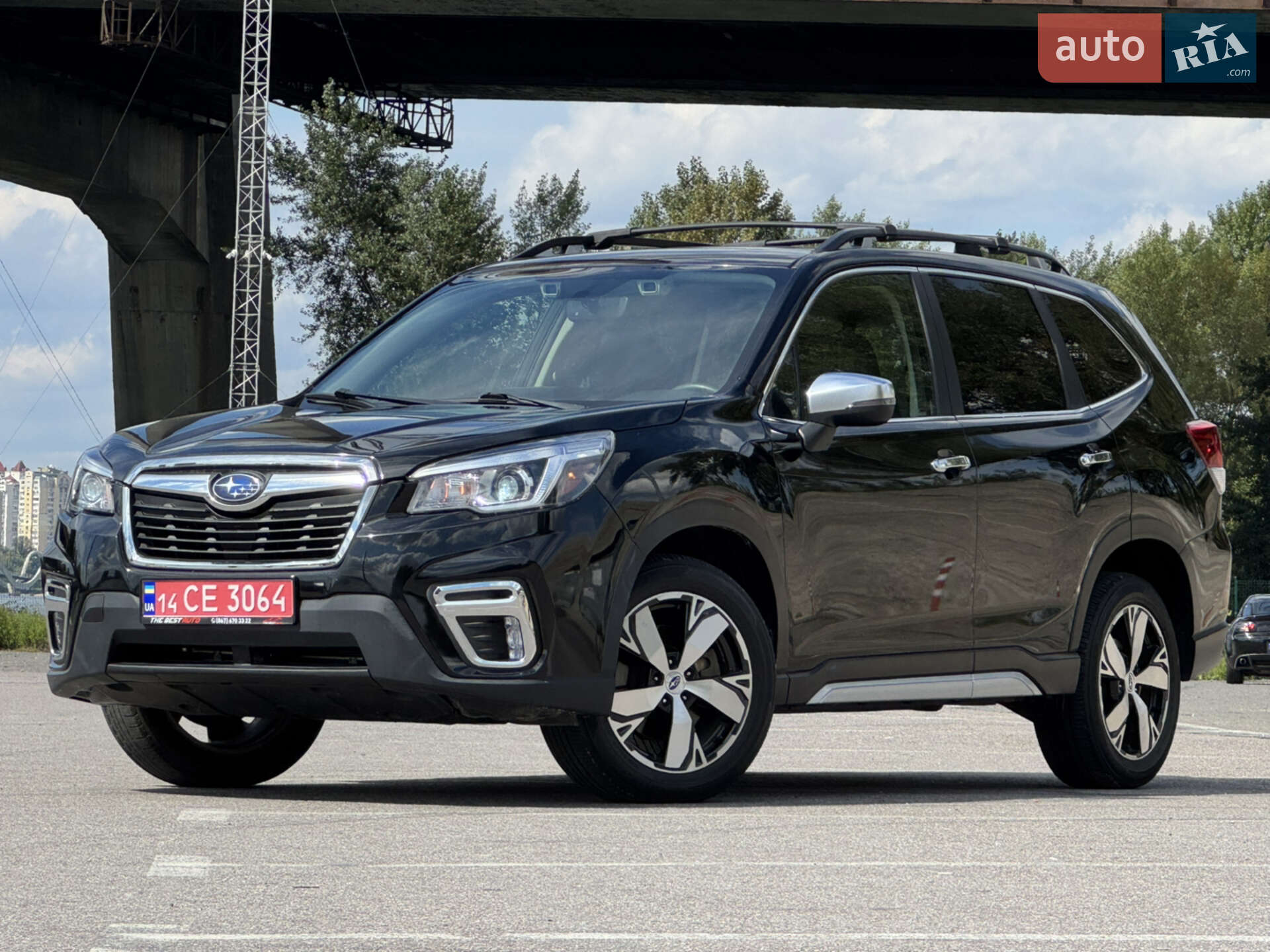 SUBARU FORESTER 2019