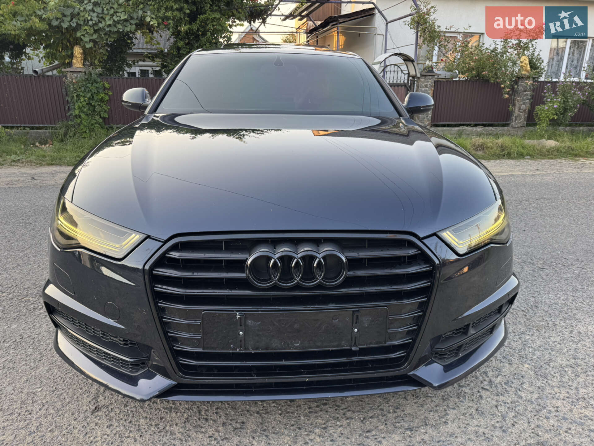 Головне фото звіту автомобіля AUDI A6 2015