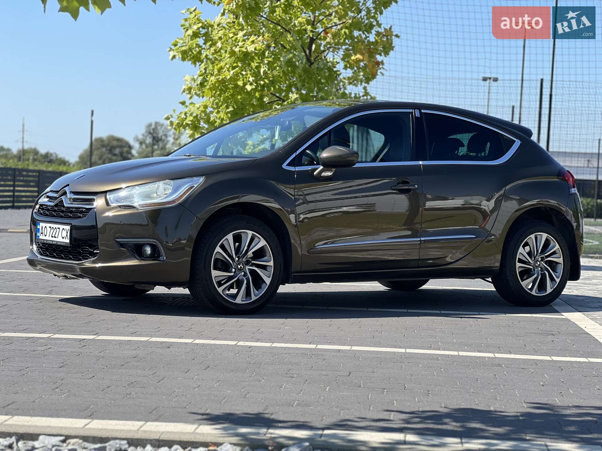 CITROEN DS4 2012