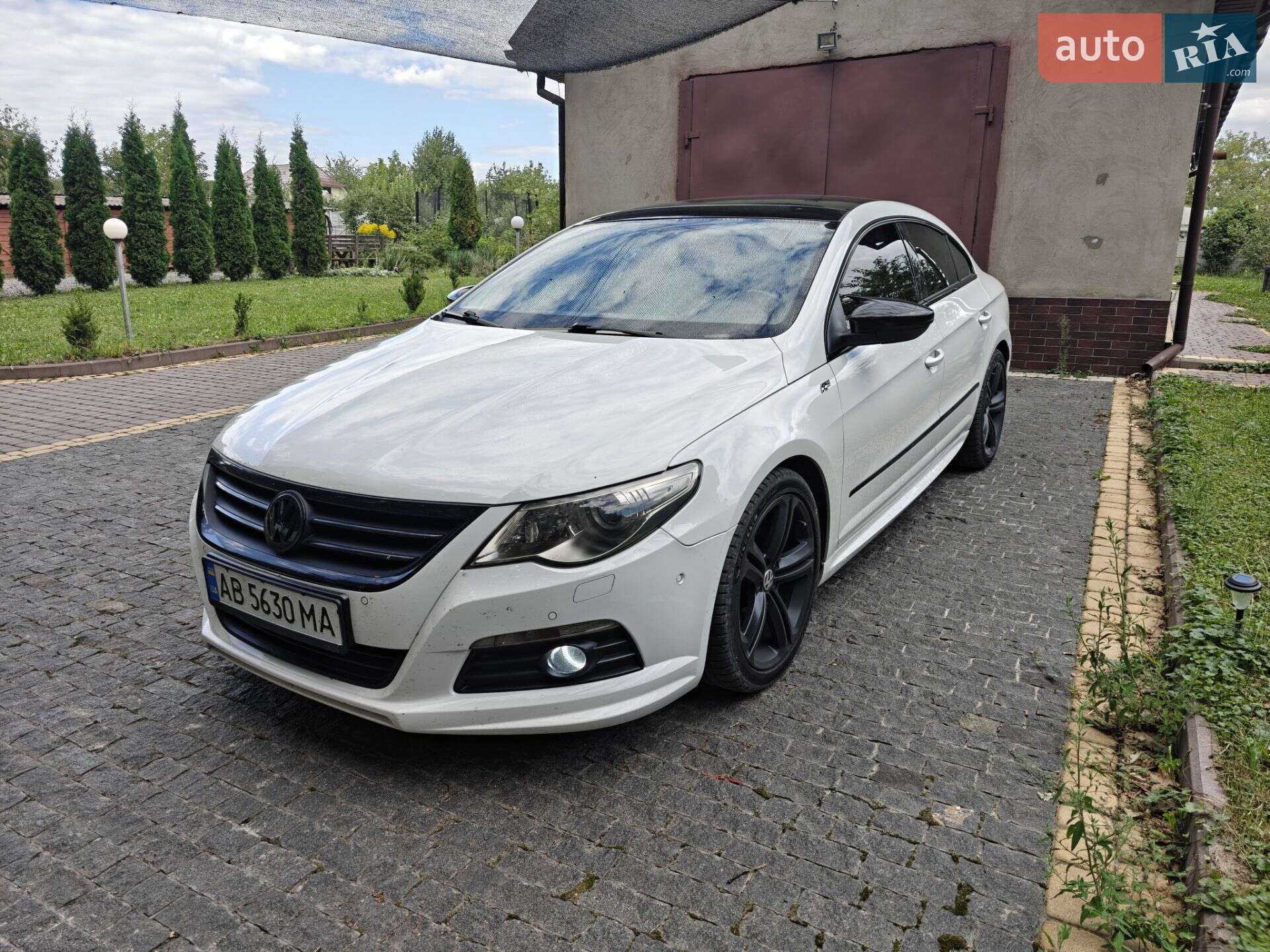 VOLKSWAGEN PASSAT CC 2011