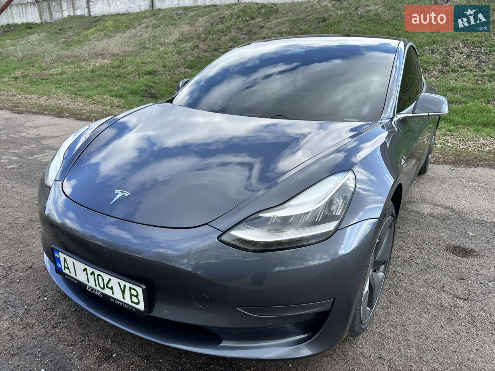 TESLA MODEL 3 2019
