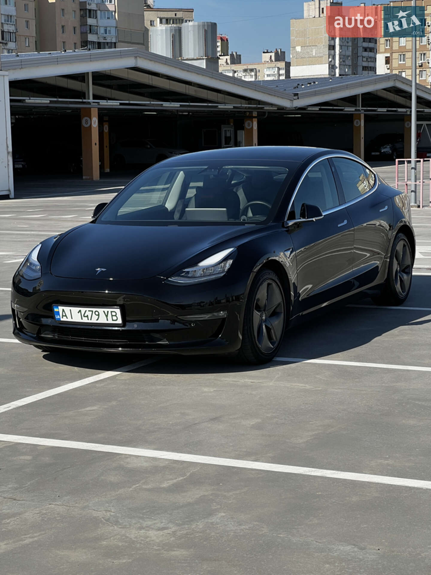 TESLA MODEL 3 2020