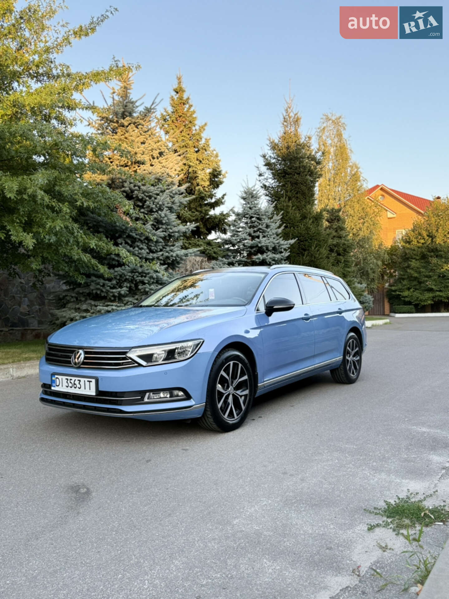 VOLKSWAGEN PASSAT 2015
