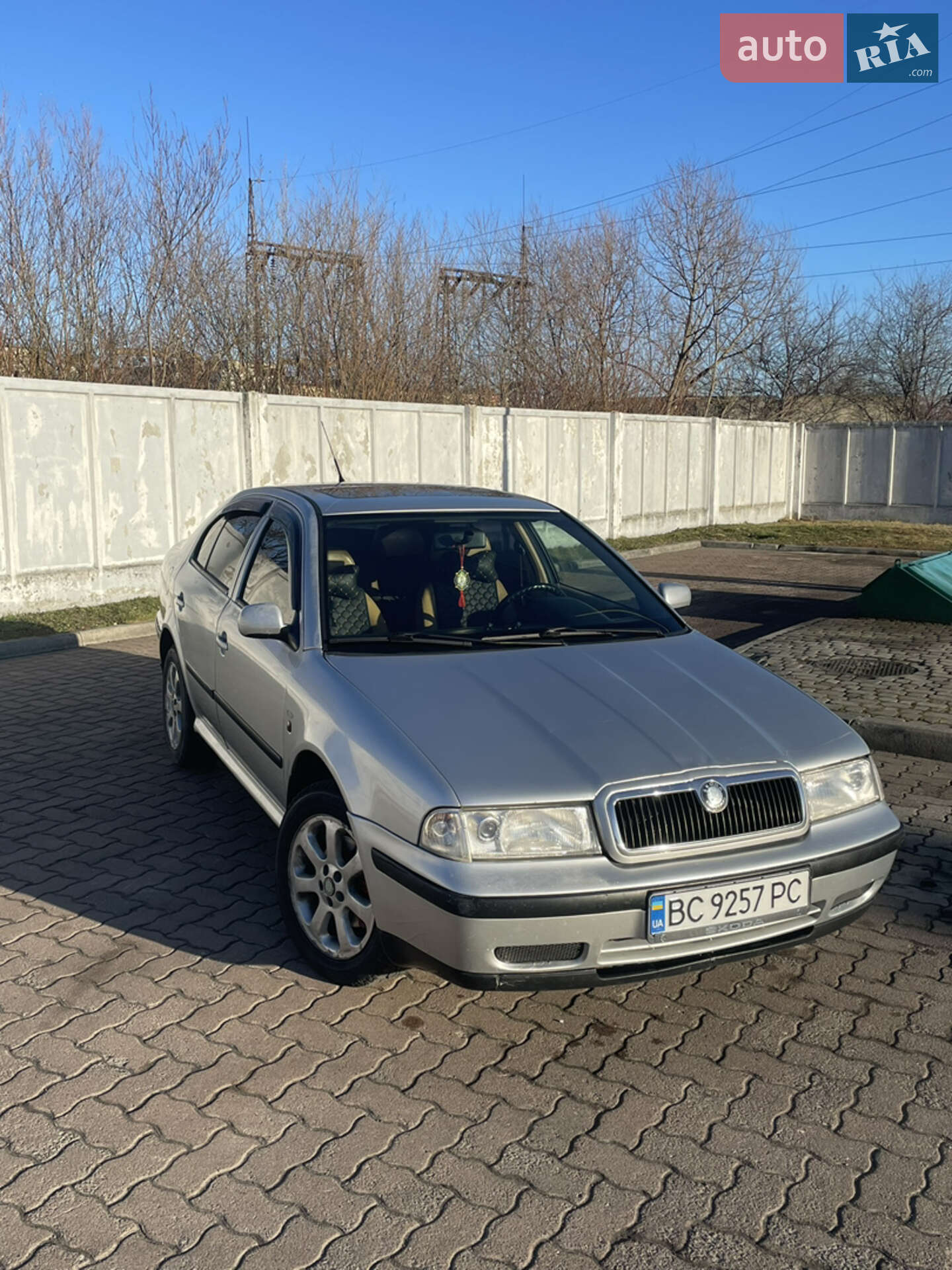 SKODA OCTAVIA 2000