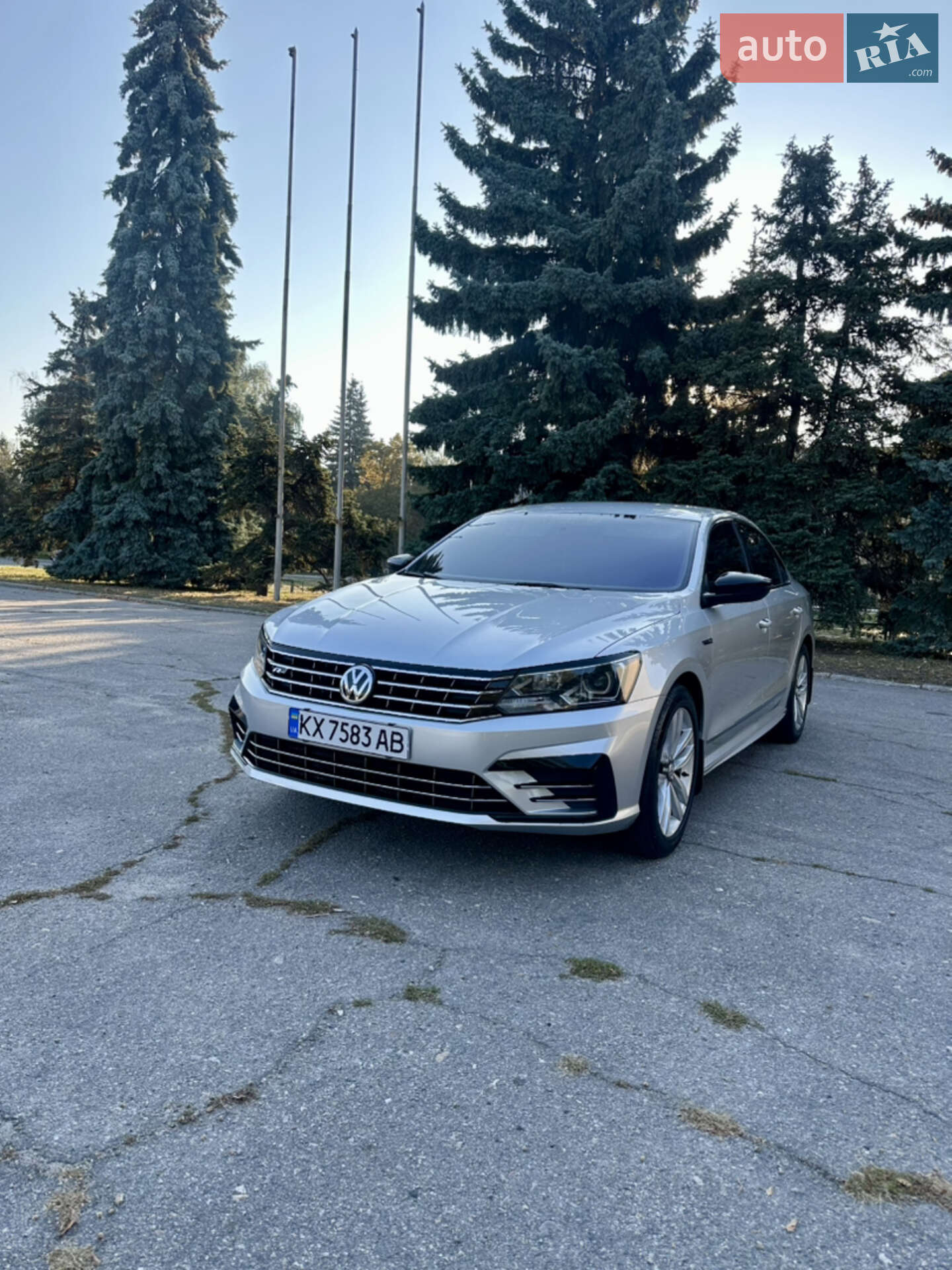 VOLKSWAGEN PASSAT 2016