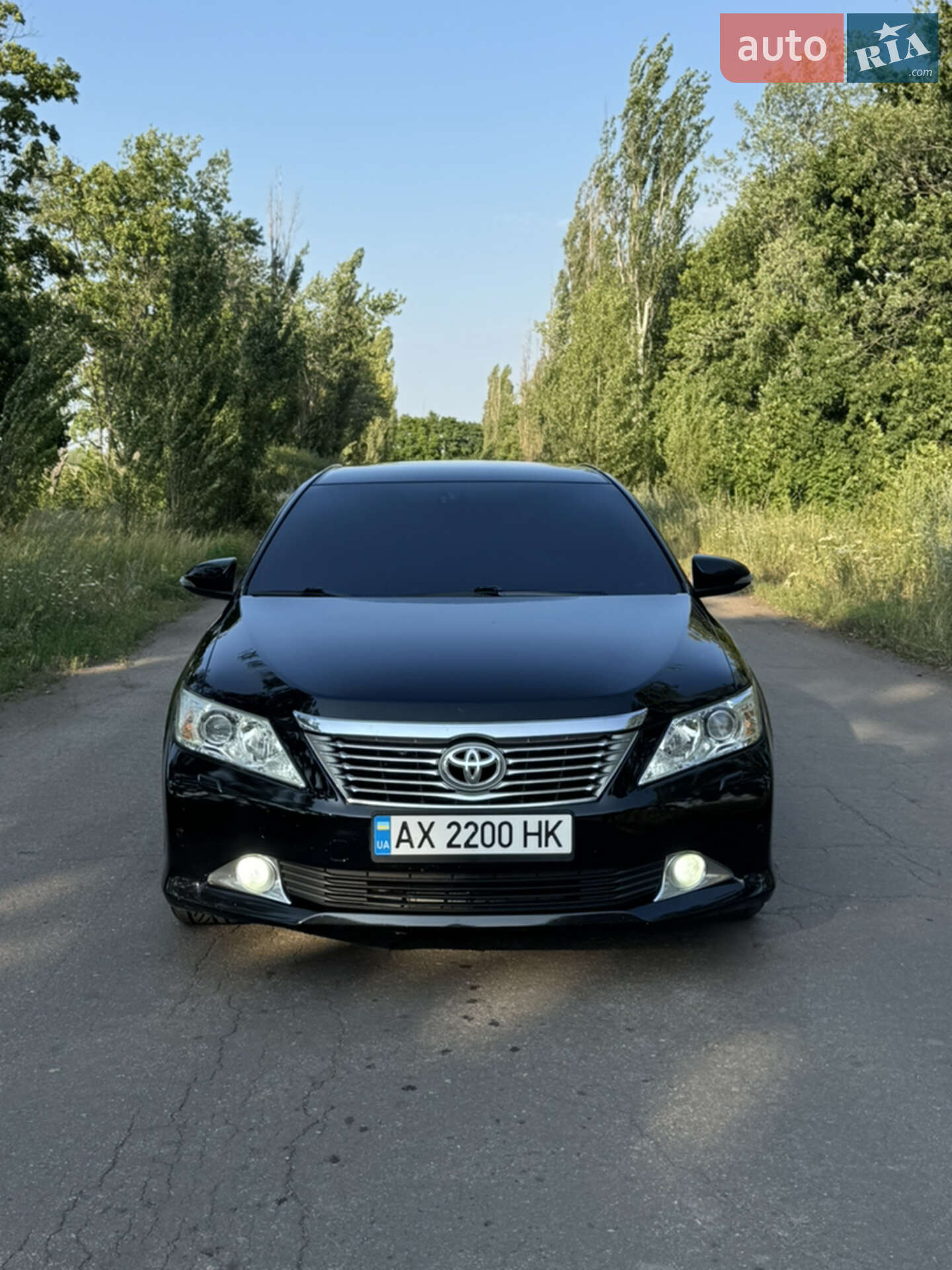 TOYOTA CAMRY