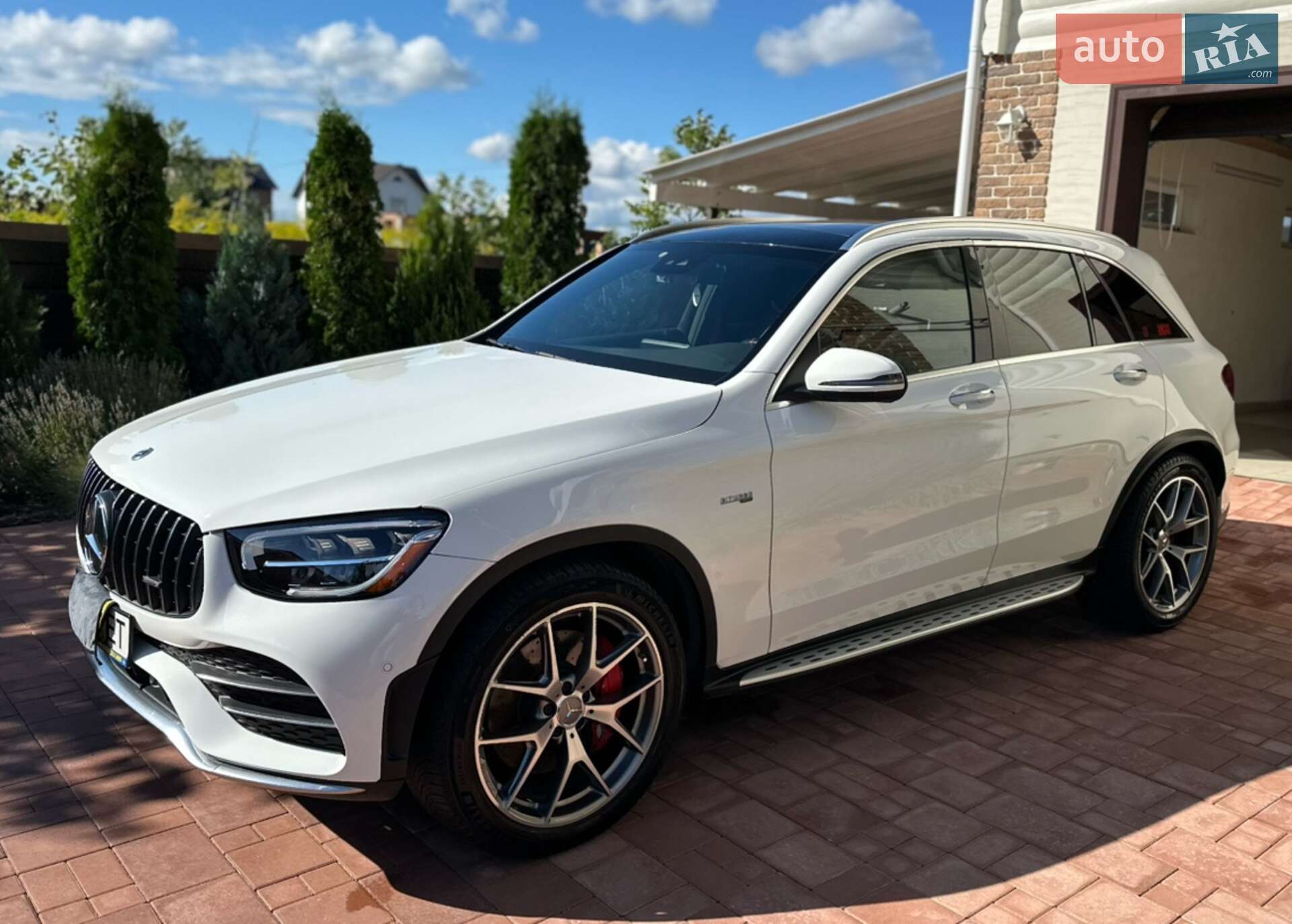 MERCEDES-BENZ GLC 43 2022