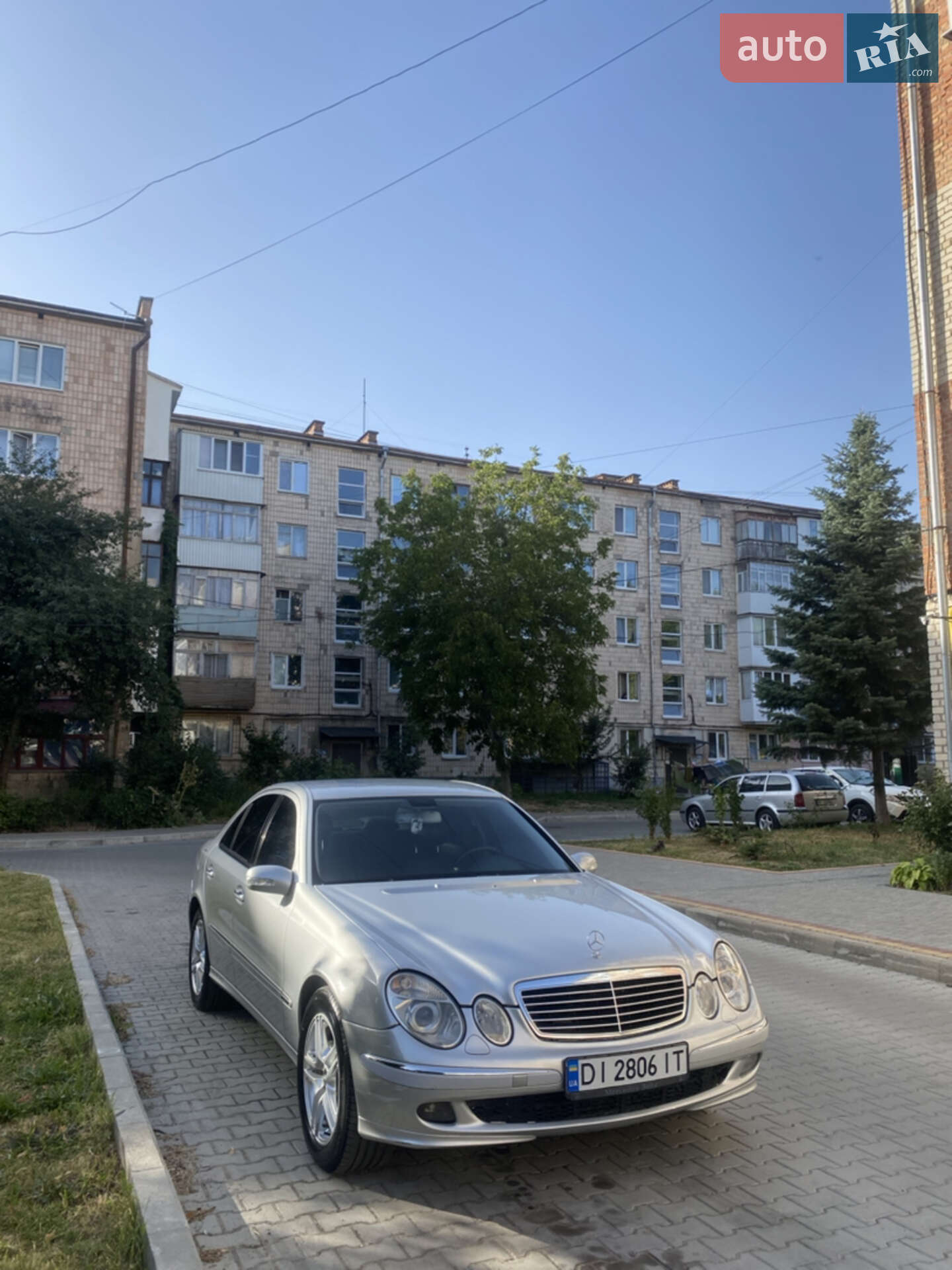 Головне фото звіту автомобіля MERCEDES-BENZ E 270 CDI 2004
