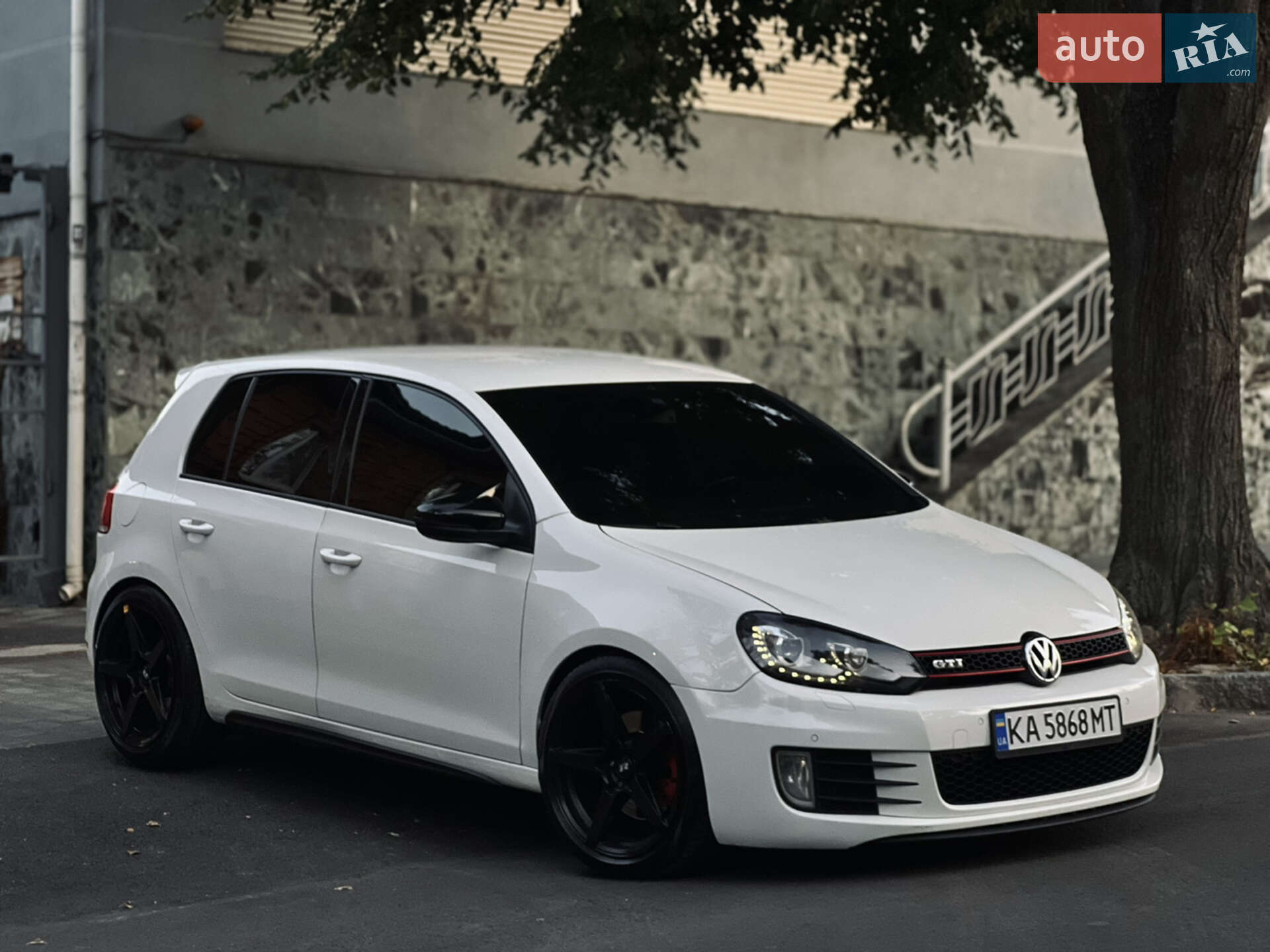 VOLKSWAGEN GOLF 2011